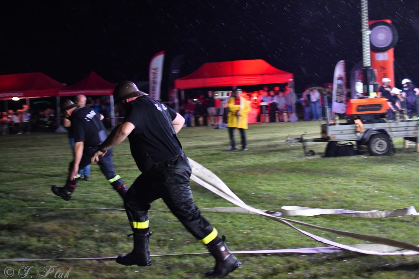 Zdjęcie w galerii na portalu naszraciborz.pl: Samborowicki Armagedon po raz drugi – gospodarze nie dali się pokonać! [FOTO na bis!] wiadomości z regionu
