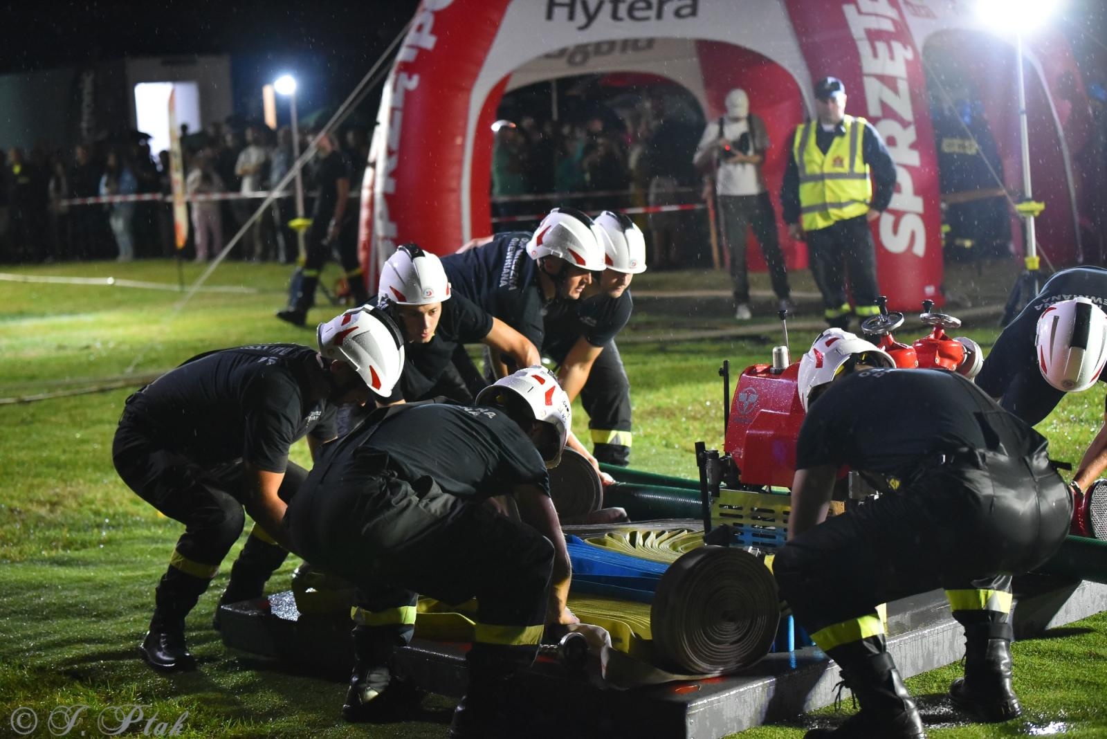 Zdjęcie w galerii na portalu naszraciborz.pl: Samborowicki Armagedon po raz drugi – gospodarze nie dali się pokonać! [FOTO na bis!] wiadomości z regionu