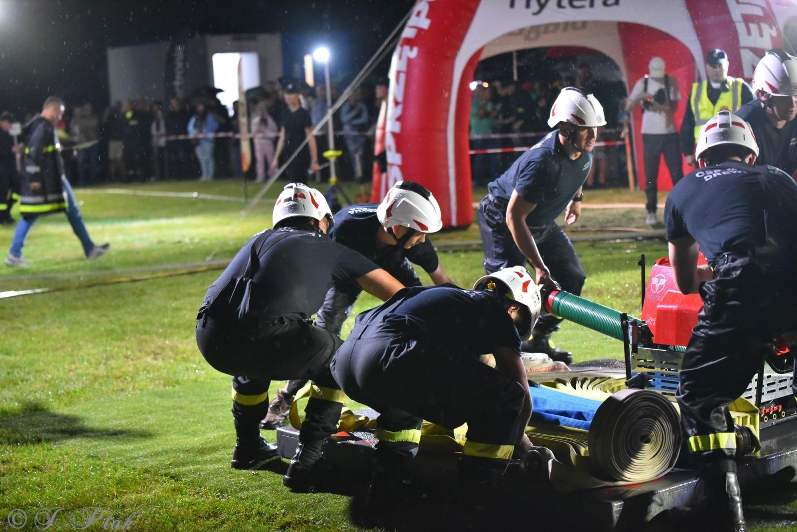 Zdjęcie w galerii na portalu naszraciborz.pl: Samborowicki Armagedon po raz drugi – gospodarze nie dali się pokonać! [FOTO na bis!] wiadomości z regionu