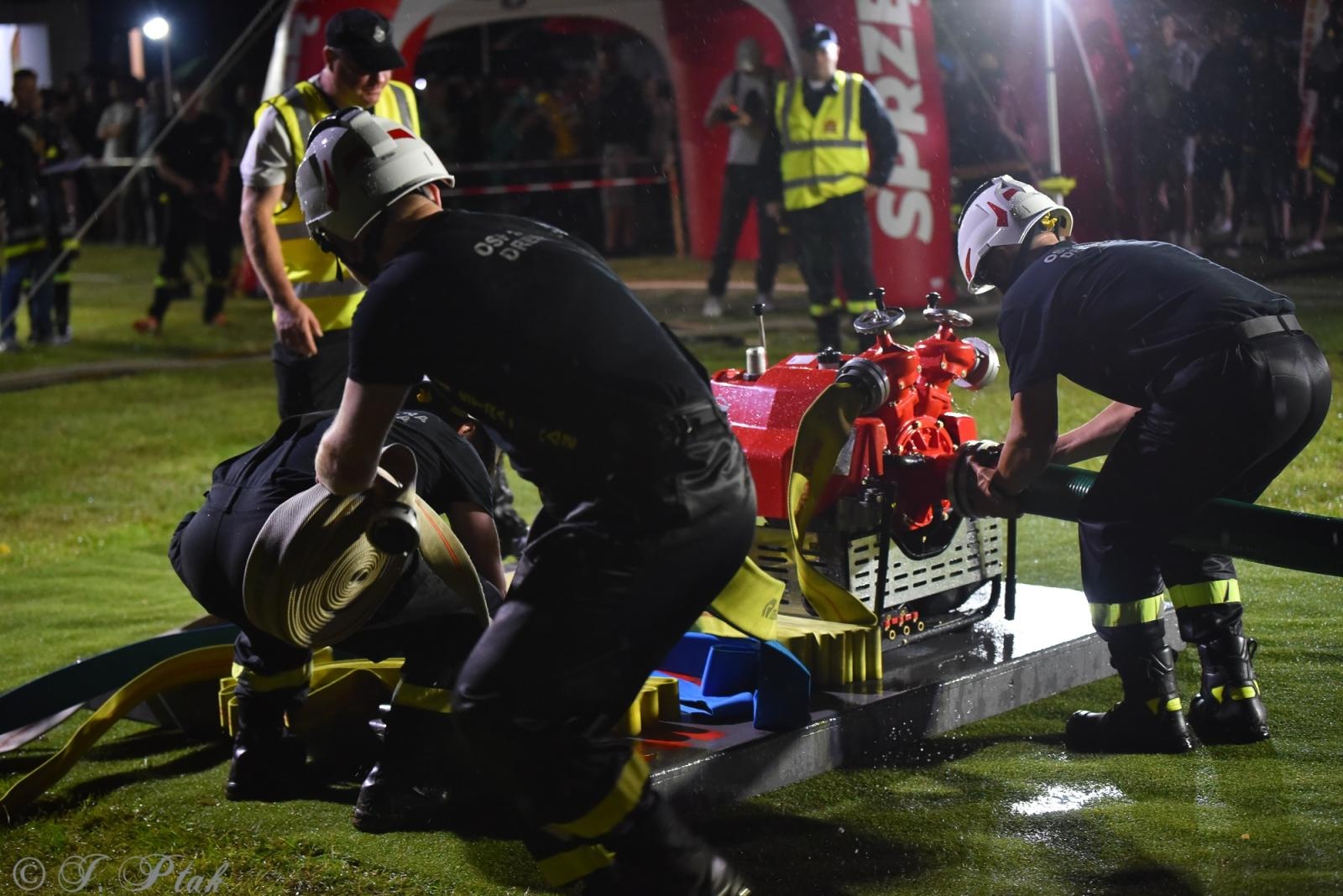 Zdjęcie w galerii na portalu naszraciborz.pl: Samborowicki Armagedon po raz drugi – gospodarze nie dali się pokonać! [FOTO na bis!] wiadomości z regionu