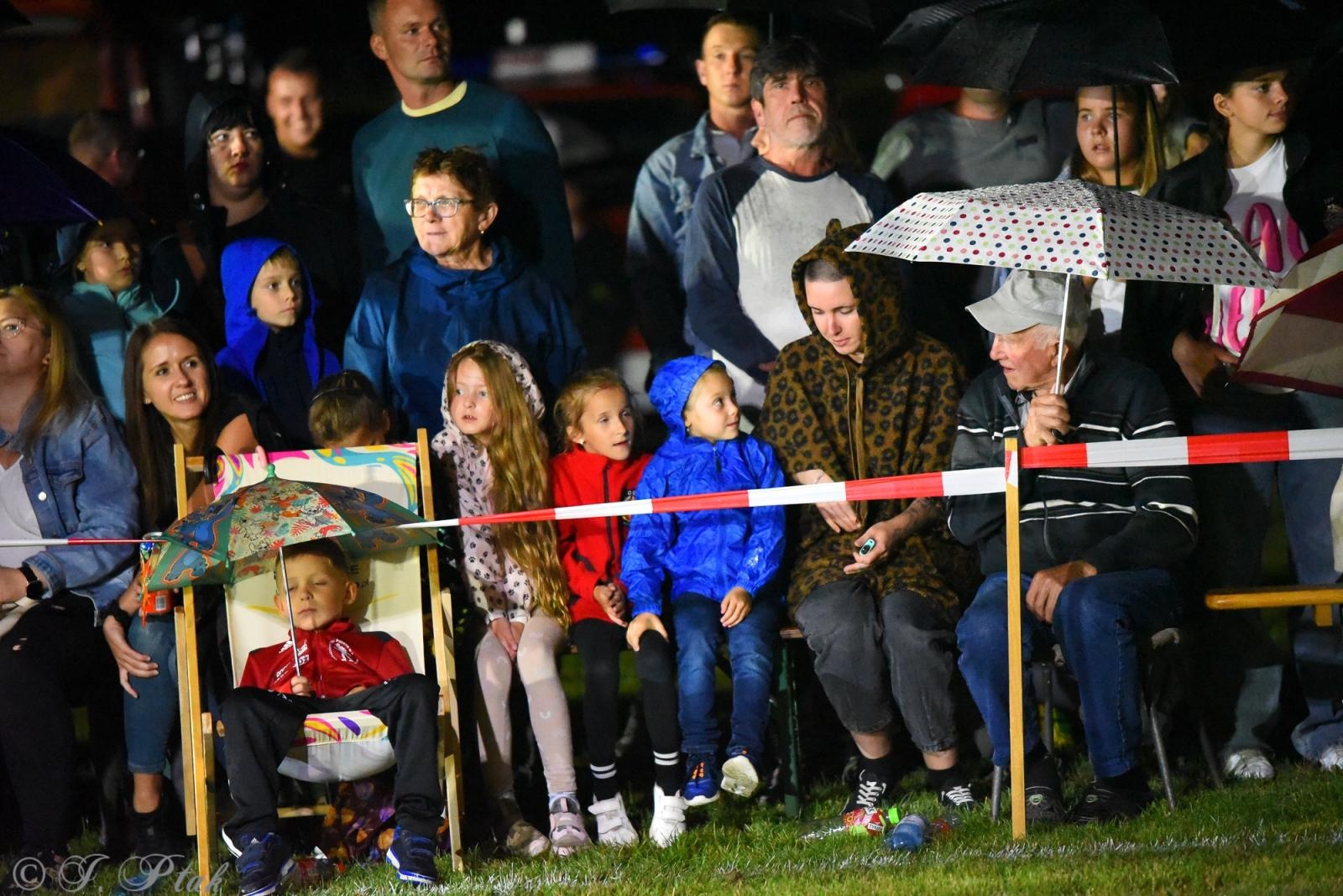Zdjęcie w galerii na portalu naszraciborz.pl: Samborowicki Armagedon po raz drugi – gospodarze nie dali się pokonać! [FOTO na bis!] wiadomości z regionu