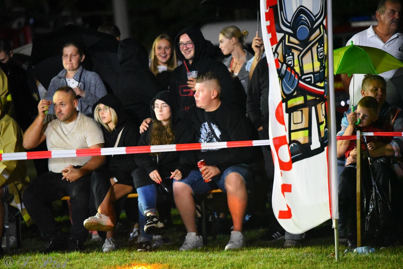 Zdjęcie w galerii na portalu naszraciborz.pl: Samborowicki Armagedon po raz drugi – gospodarze nie dali się pokonać! [FOTO na bis!] wiadomości z regionu