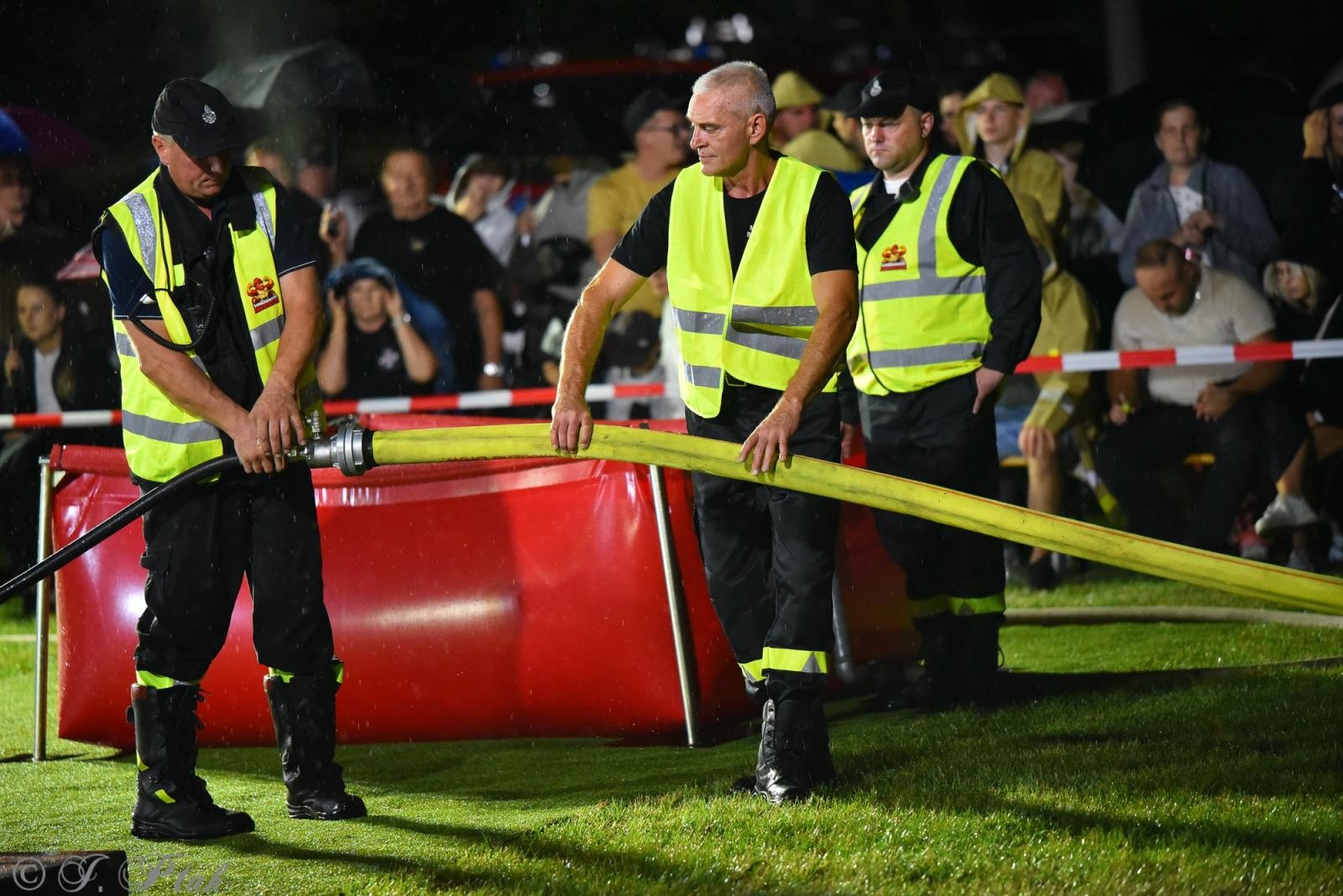 Zdjęcie w galerii na portalu naszraciborz.pl: Samborowicki Armagedon po raz drugi – gospodarze nie dali się pokonać! [FOTO na bis!] wiadomości z regionu