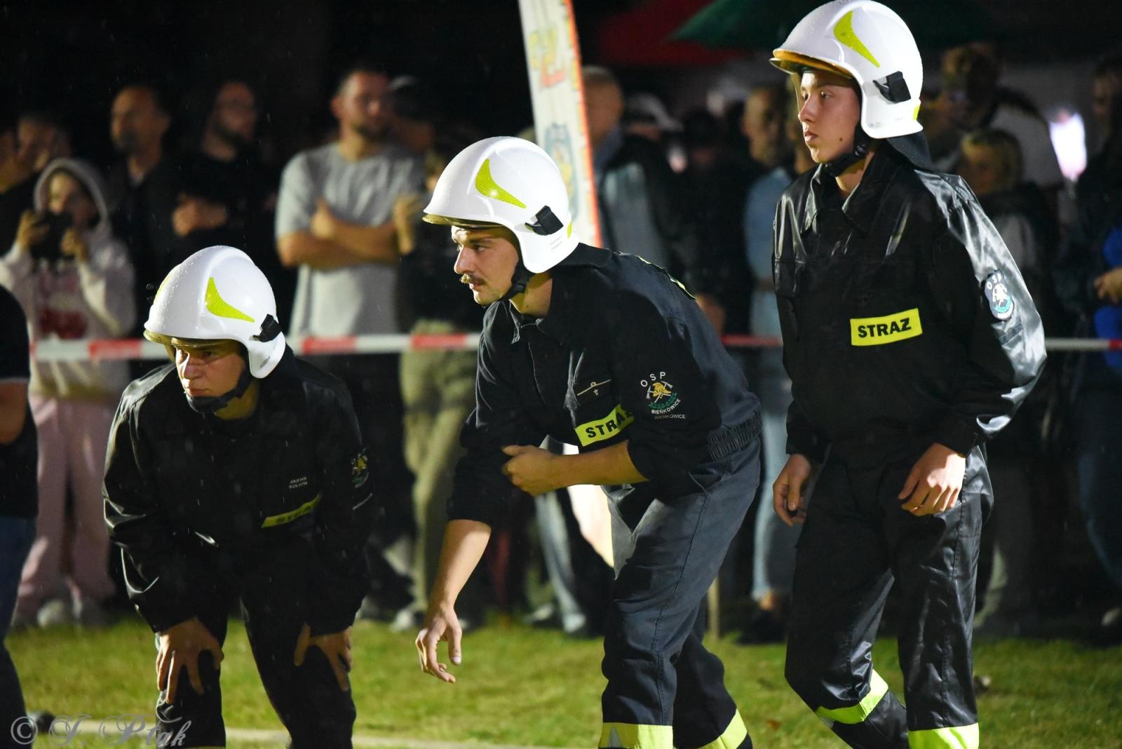 Zdjęcie w galerii na portalu naszraciborz.pl: Samborowicki Armagedon po raz drugi – gospodarze nie dali się pokonać! [FOTO na bis!] wiadomości z regionu