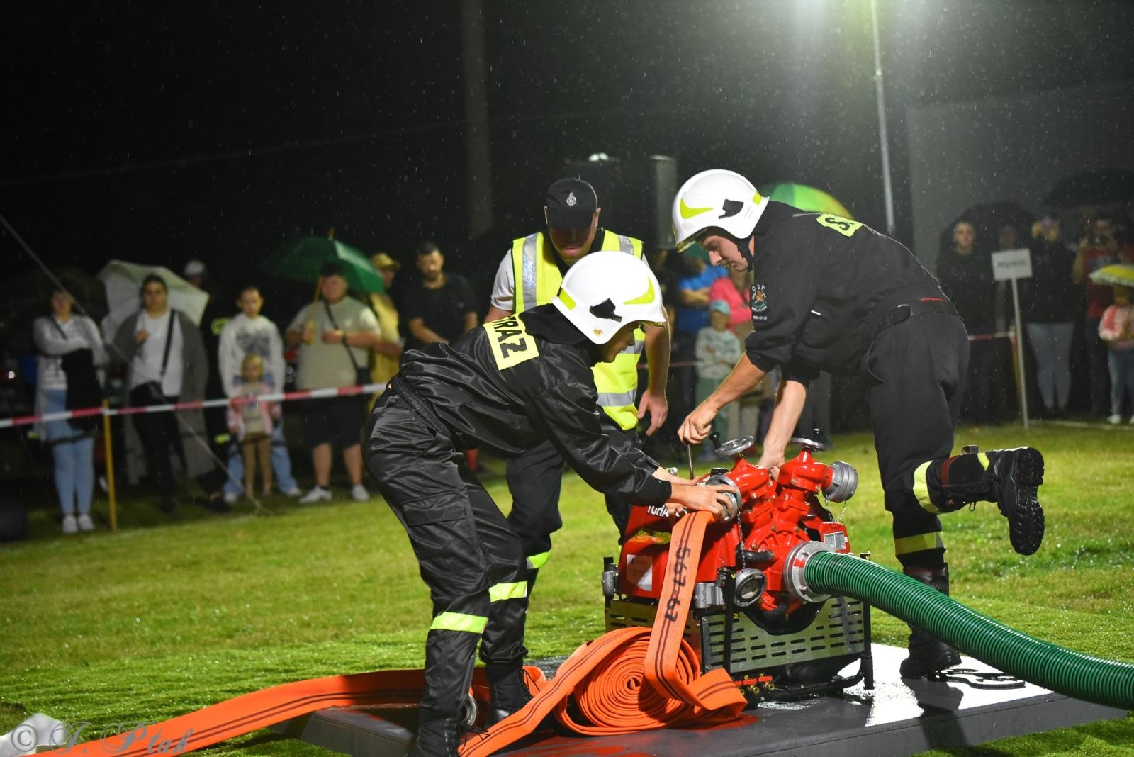 Zdjęcie w galerii na portalu naszraciborz.pl: Samborowicki Armagedon po raz drugi – gospodarze nie dali się pokonać! [FOTO na bis!] wiadomości z regionu