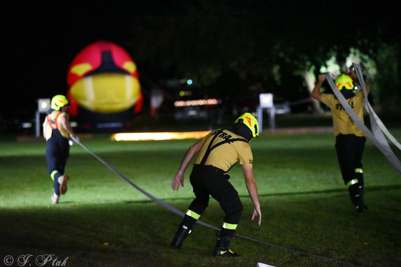 Zdjęcie w galerii na portalu naszraciborz.pl: Samborowicki Armagedon po raz drugi – gospodarze nie dali się pokonać! [FOTO na bis!] wiadomości z regionu
