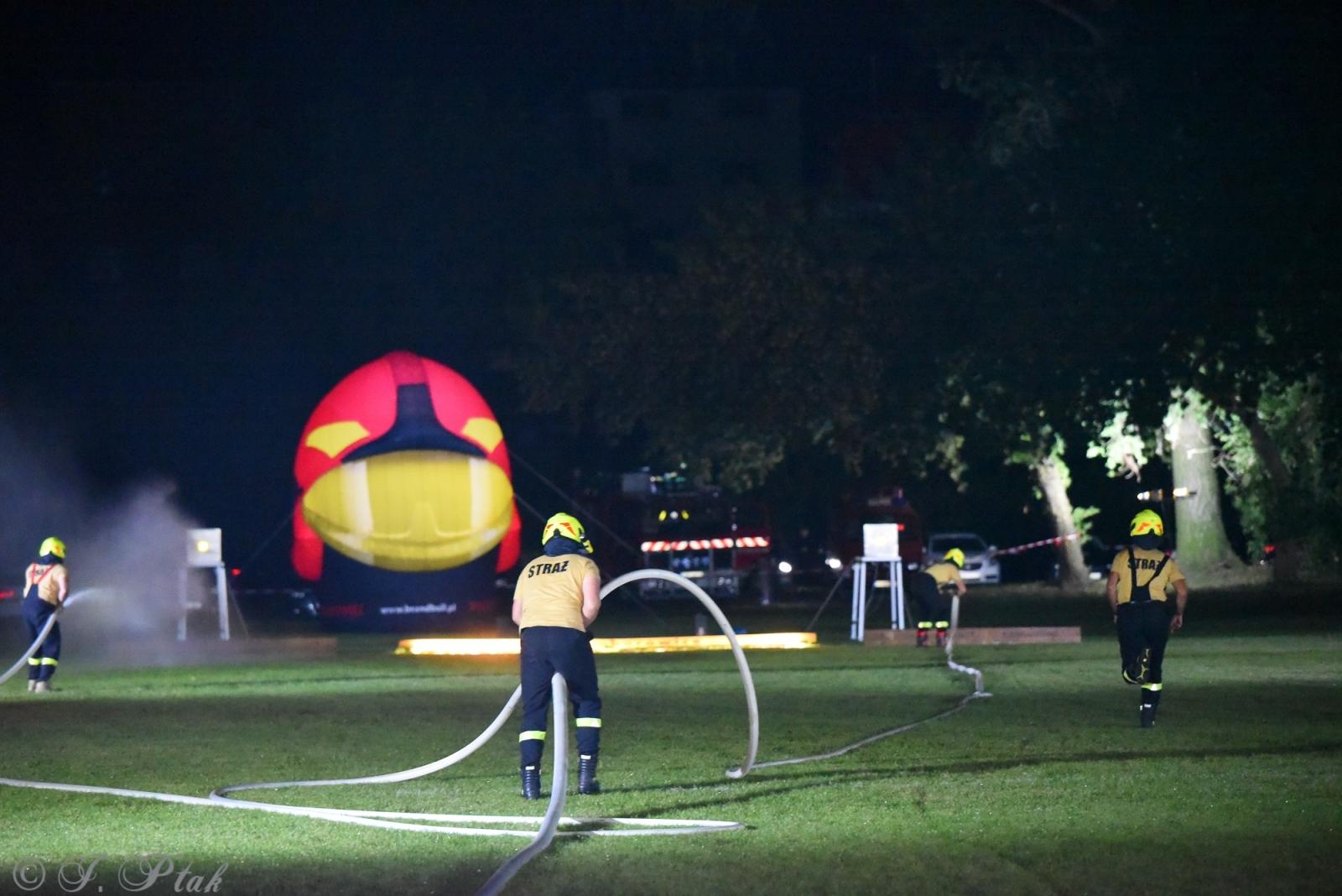 Zdjęcie w galerii na portalu naszraciborz.pl: Samborowicki Armagedon po raz drugi – gospodarze nie dali się pokonać! [FOTO na bis!] wiadomości z regionu
