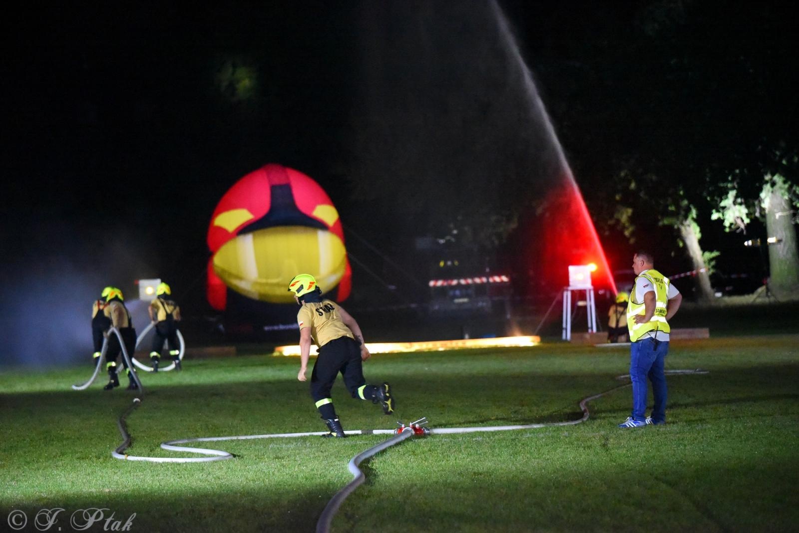 Zdjęcie w galerii na portalu naszraciborz.pl: Samborowicki Armagedon po raz drugi – gospodarze nie dali się pokonać! [FOTO na bis!] wiadomości z regionu