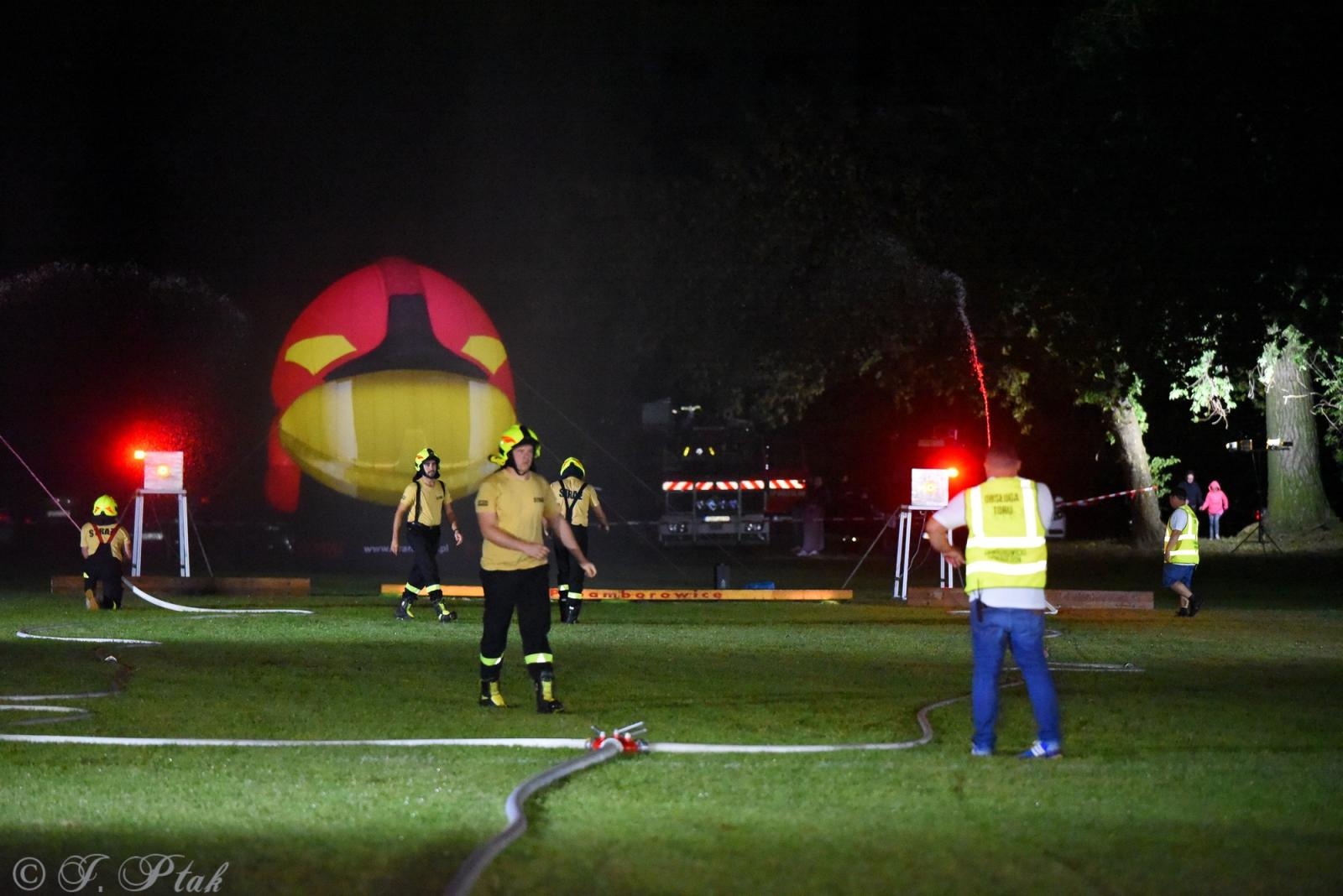 Zdjęcie w galerii na portalu naszraciborz.pl: Samborowicki Armagedon po raz drugi – gospodarze nie dali się pokonać! [FOTO na bis!] wiadomości z regionu