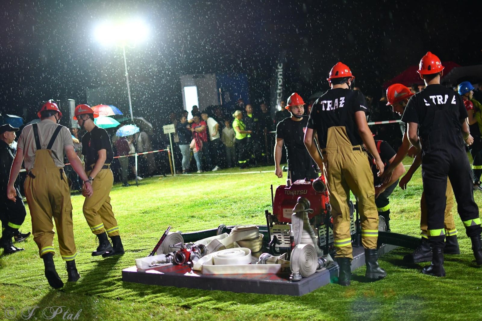 Zdjęcie w galerii na portalu naszraciborz.pl: Samborowicki Armagedon po raz drugi – gospodarze nie dali się pokonać! [FOTO na bis!] wiadomości z regionu