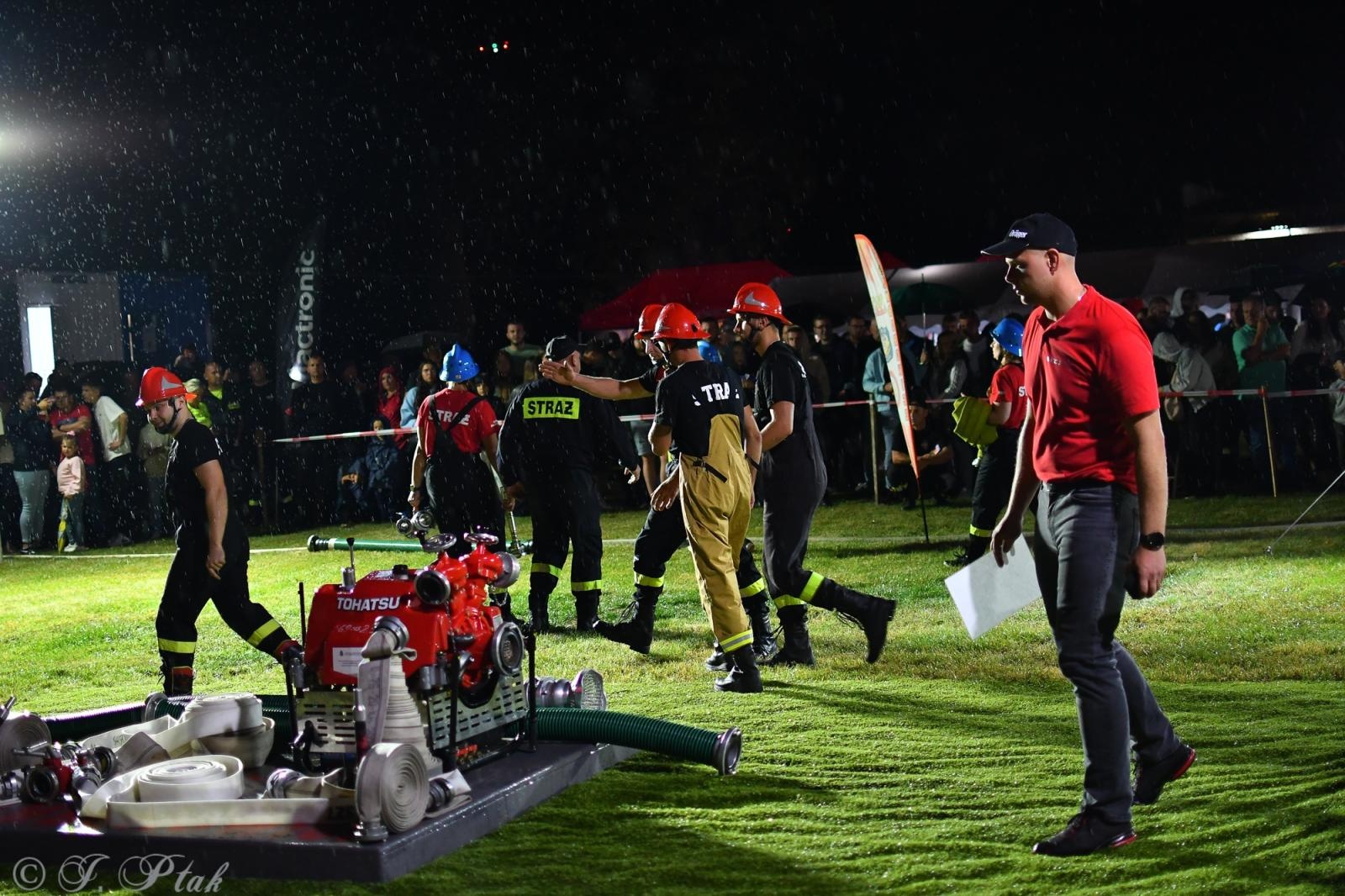 Zdjęcie w galerii na portalu naszraciborz.pl: Samborowicki Armagedon po raz drugi – gospodarze nie dali się pokonać! [FOTO na bis!] wiadomości z regionu