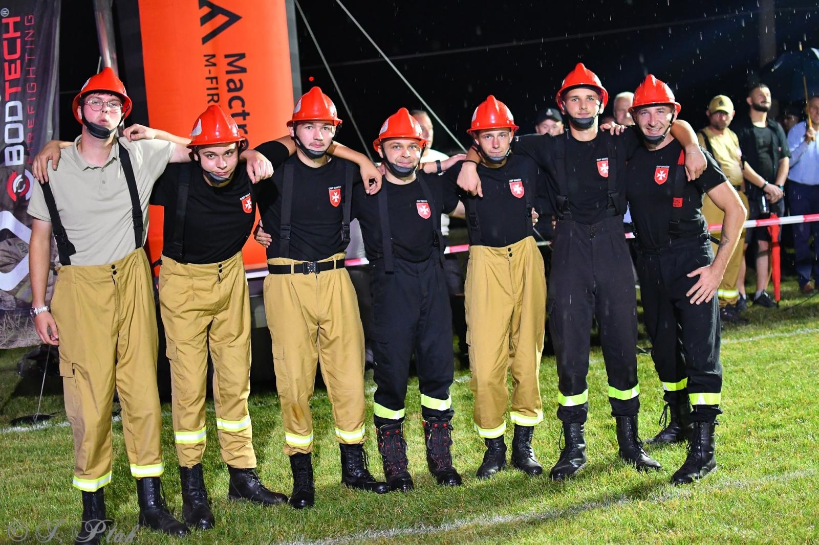 Zdjęcie w galerii na portalu naszraciborz.pl: Samborowicki Armagedon po raz drugi – gospodarze nie dali się pokonać! [FOTO na bis!] wiadomości z regionu