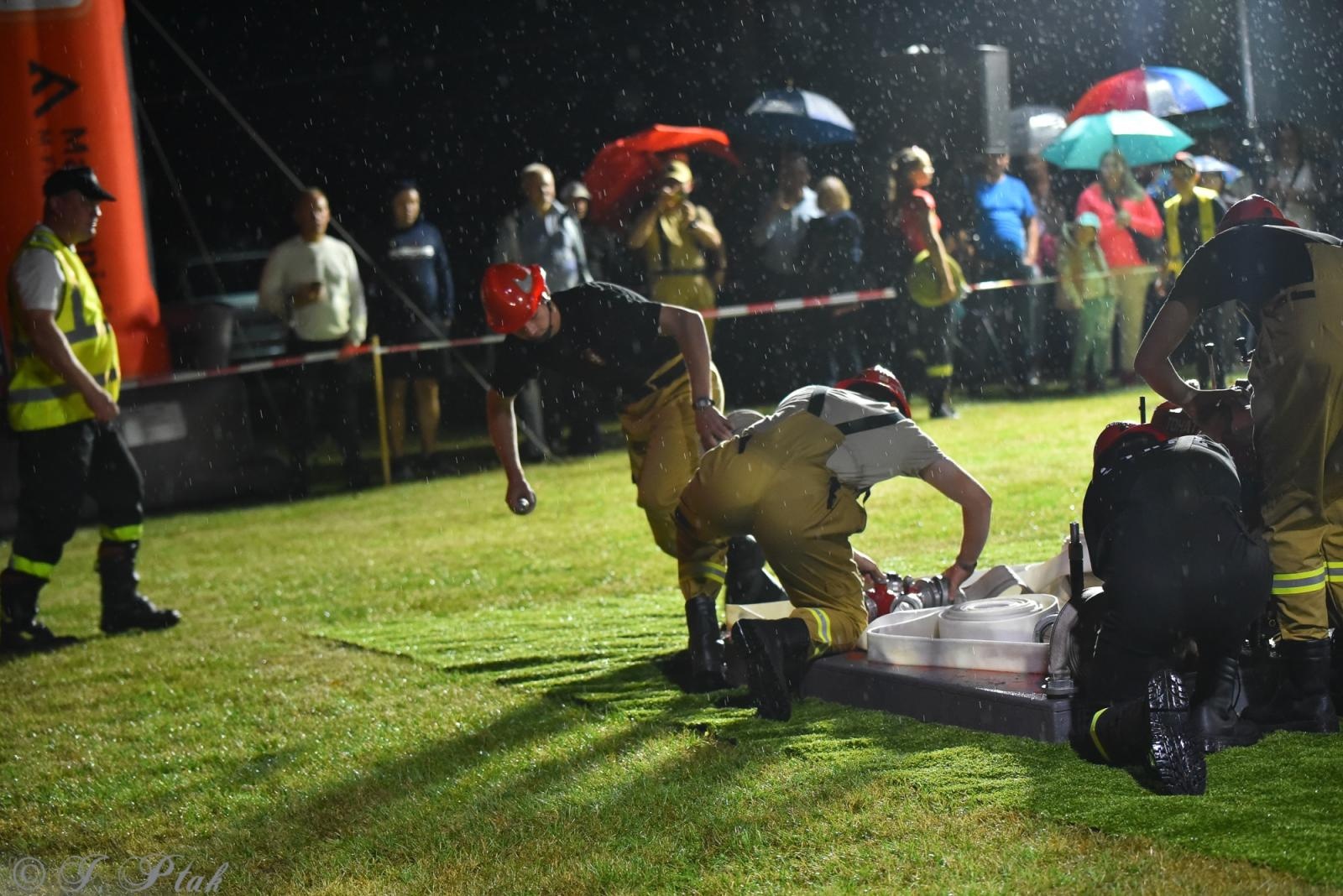 Zdjęcie w galerii na portalu naszraciborz.pl: Samborowicki Armagedon po raz drugi – gospodarze nie dali się pokonać! [FOTO na bis!] wiadomości z regionu