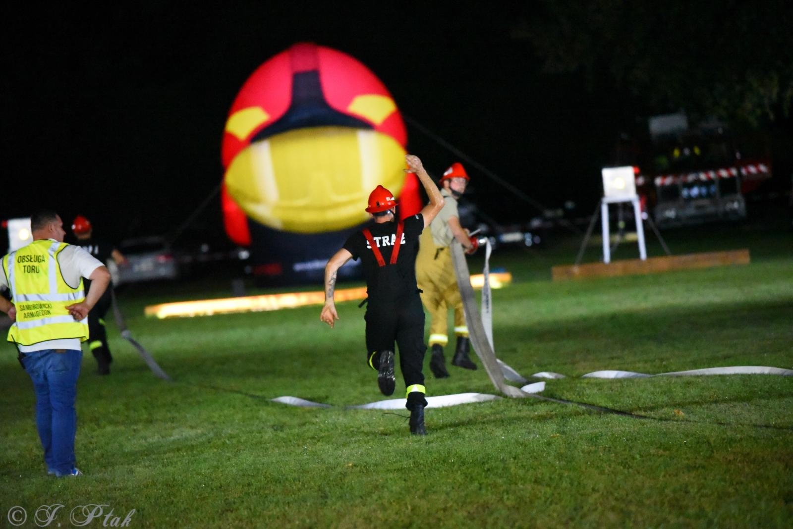 Zdjęcie w galerii na portalu naszraciborz.pl: Samborowicki Armagedon po raz drugi – gospodarze nie dali się pokonać! [FOTO na bis!] wiadomości z regionu