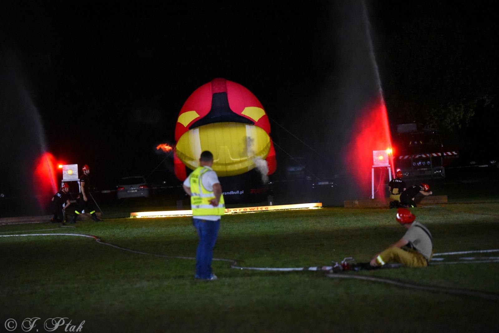Zdjęcie w galerii na portalu naszraciborz.pl: Samborowicki Armagedon po raz drugi – gospodarze nie dali się pokonać! [FOTO na bis!] wiadomości z regionu