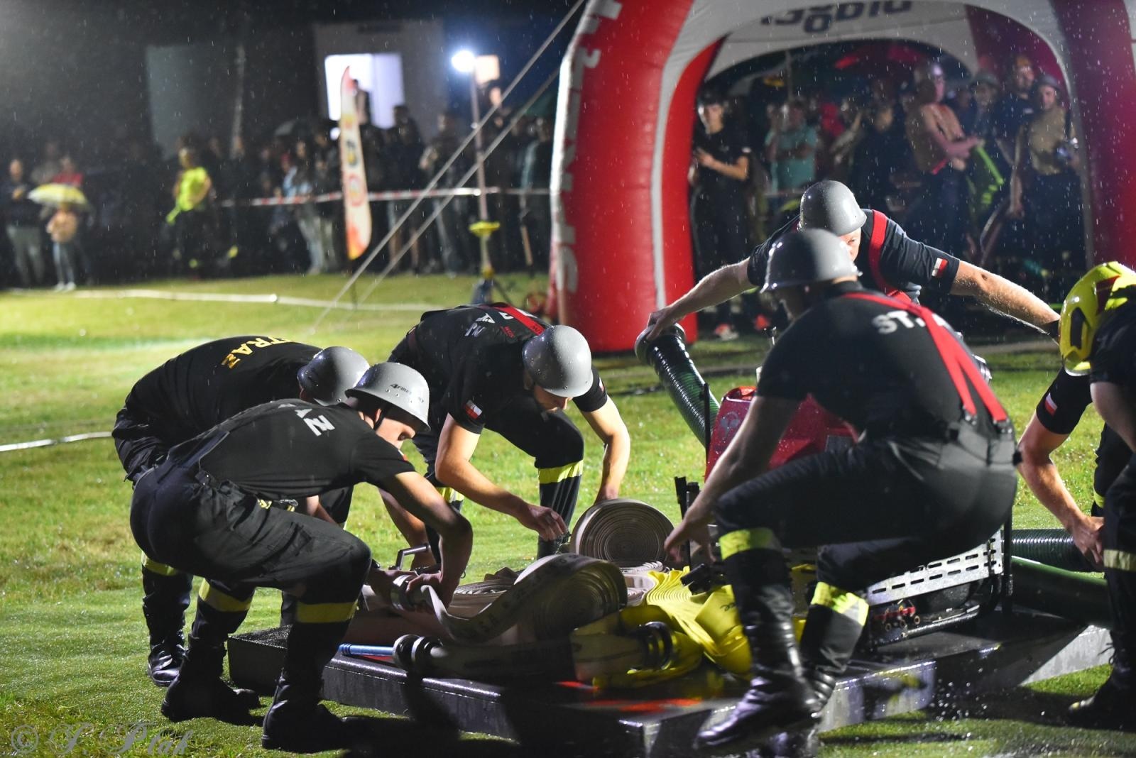 Zdjęcie w galerii na portalu naszraciborz.pl: Samborowicki Armagedon po raz drugi – gospodarze nie dali się pokonać! [FOTO na bis!] wiadomości z regionu
