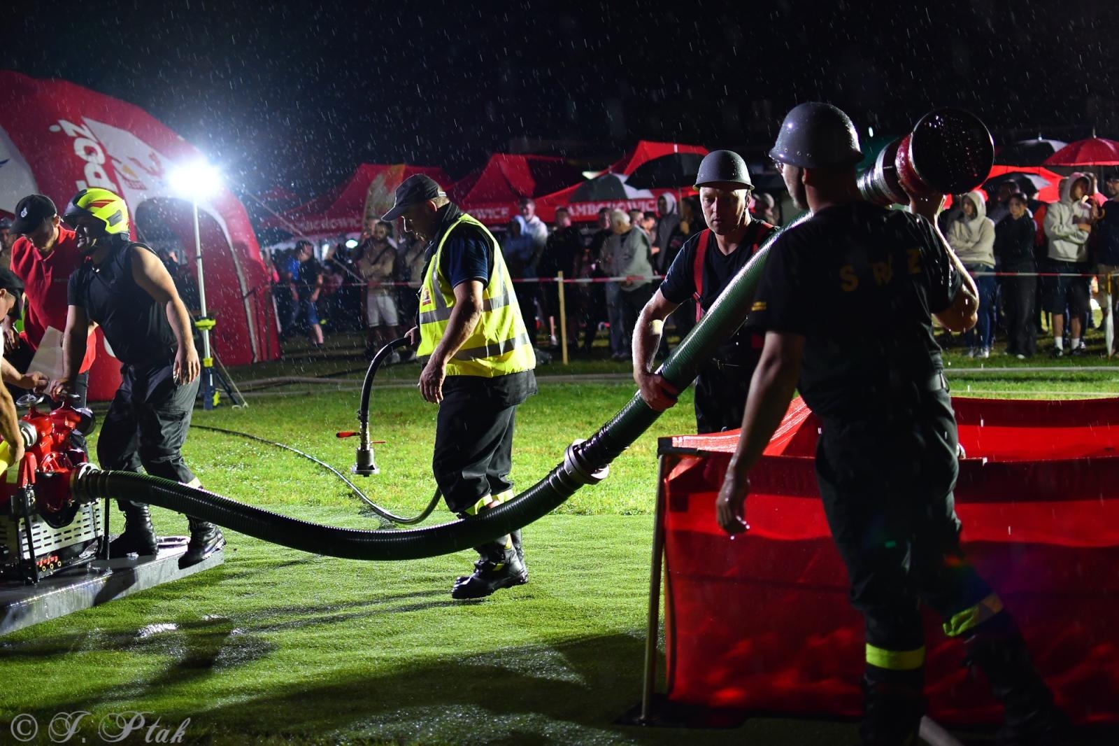 Zdjęcie w galerii na portalu naszraciborz.pl: Samborowicki Armagedon po raz drugi – gospodarze nie dali się pokonać! [FOTO na bis!] wiadomości z regionu