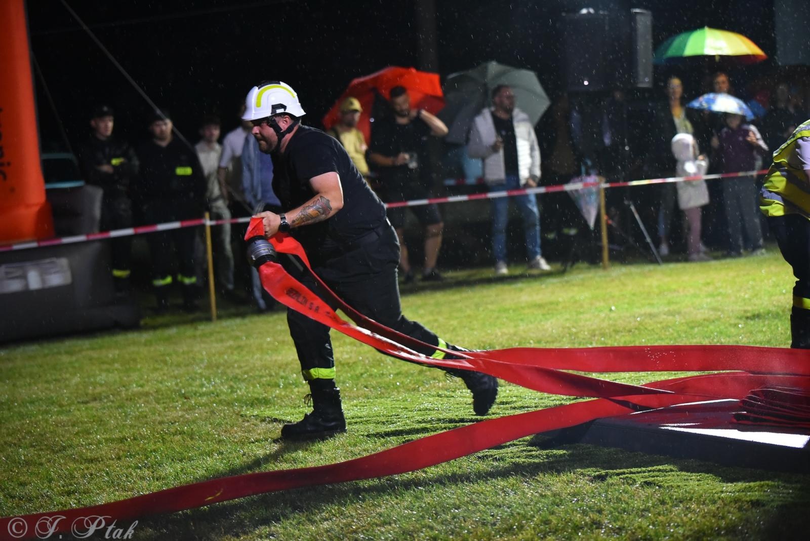 Zdjęcie w galerii na portalu naszraciborz.pl: Samborowicki Armagedon po raz drugi – gospodarze nie dali się pokonać! [FOTO na bis!] wiadomości z regionu
