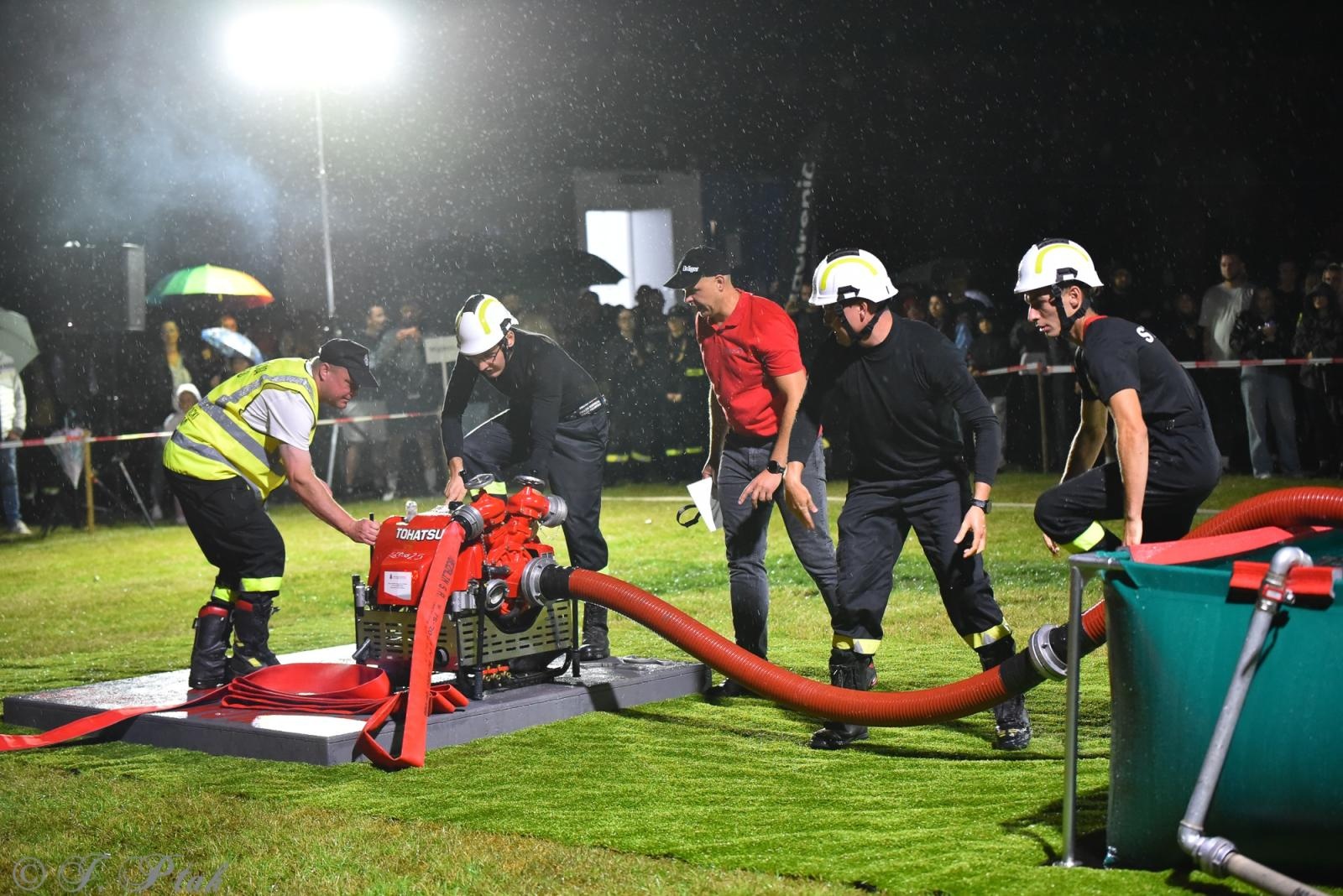 Zdjęcie w galerii na portalu naszraciborz.pl: Samborowicki Armagedon po raz drugi – gospodarze nie dali się pokonać! [FOTO na bis!] wiadomości z regionu
