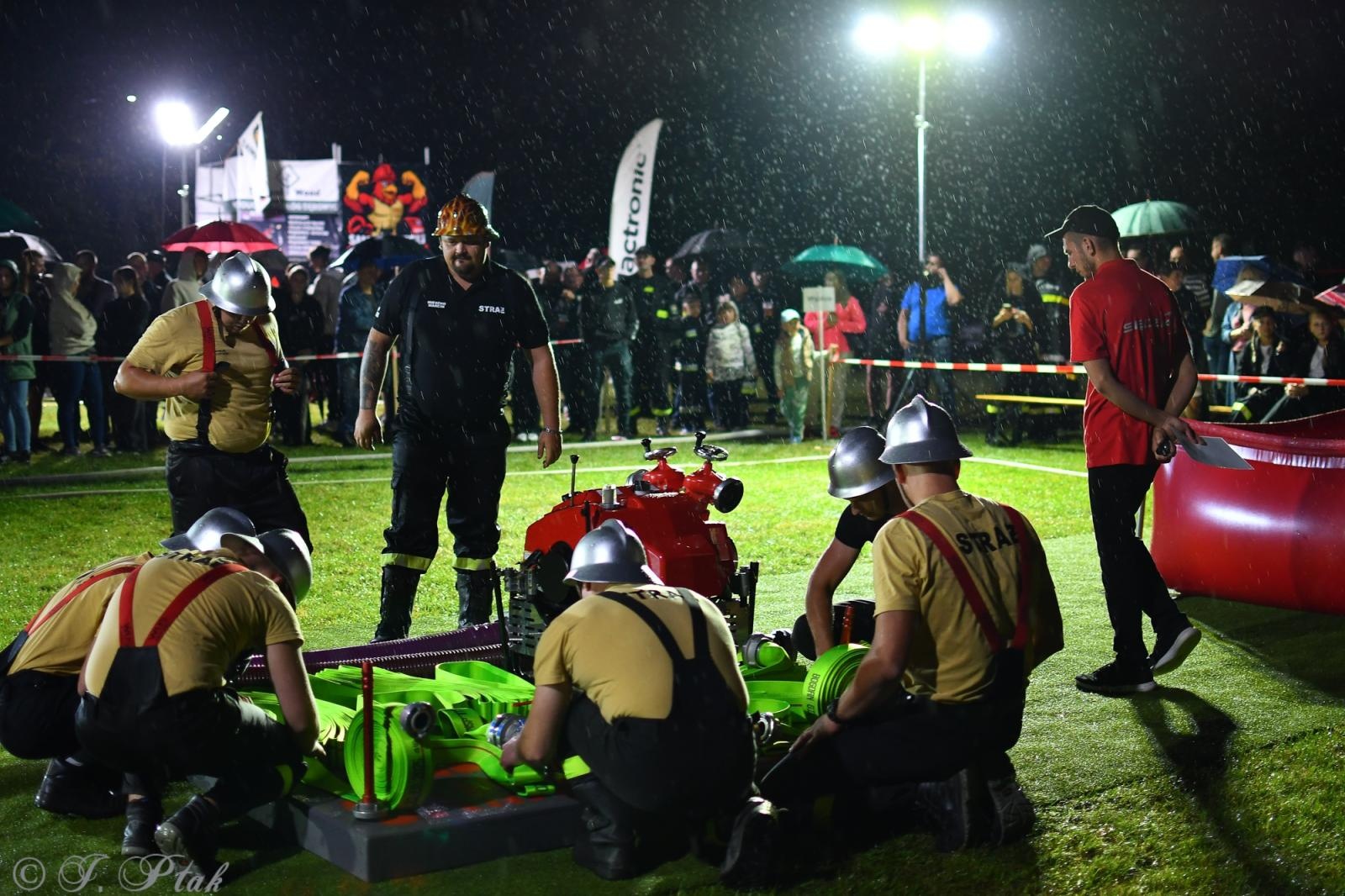 Zdjęcie w galerii na portalu naszraciborz.pl: Samborowicki Armagedon po raz drugi – gospodarze nie dali się pokonać! [FOTO na bis!] wiadomości z regionu