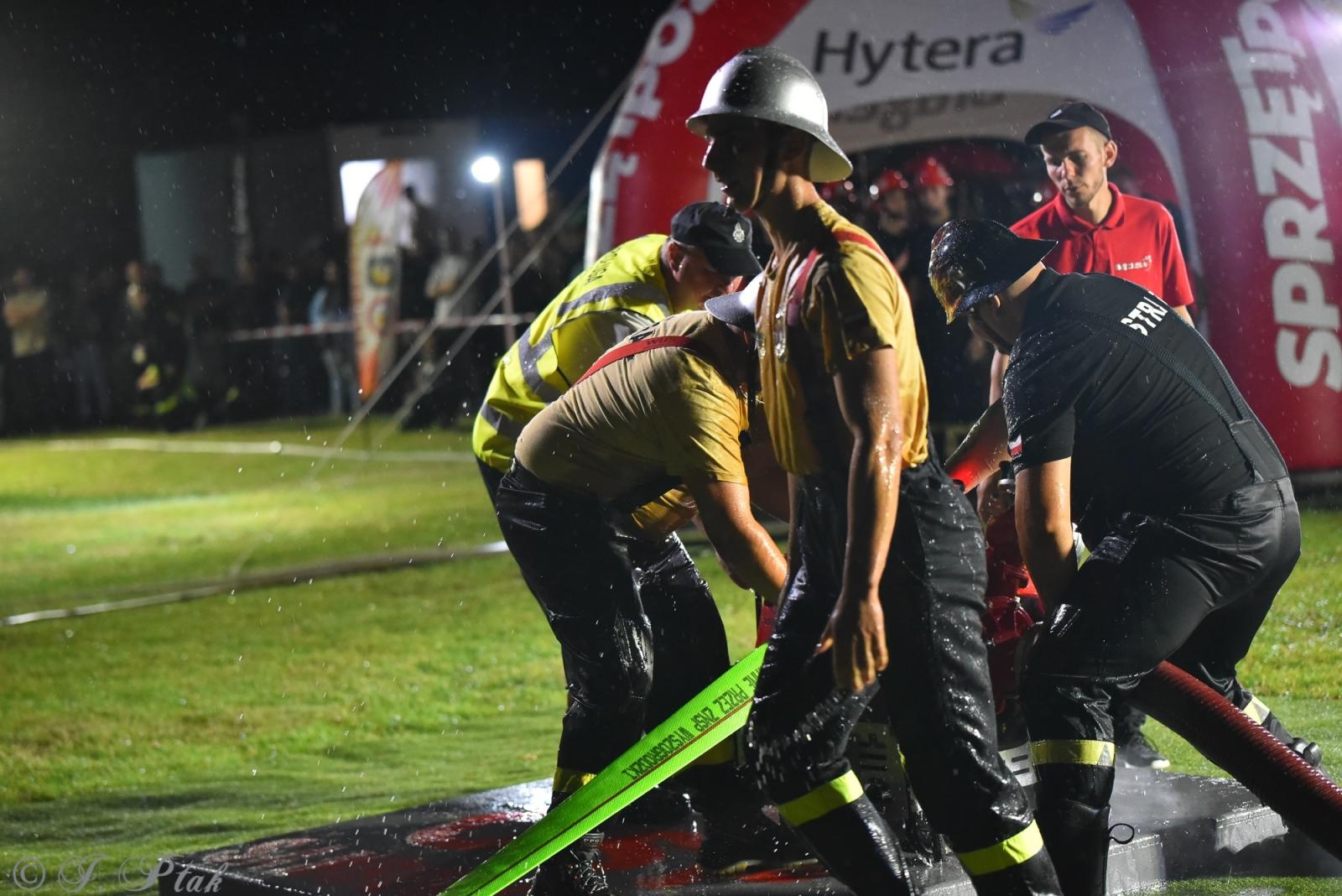 Zdjęcie w galerii na portalu naszraciborz.pl: Samborowicki Armagedon po raz drugi – gospodarze nie dali się pokonać! [FOTO na bis!] wiadomości z regionu