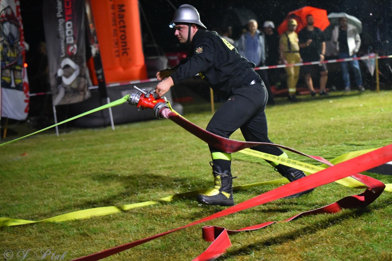 Zdjęcie w galerii na portalu naszraciborz.pl: Samborowicki Armagedon po raz drugi – gospodarze nie dali się pokonać! [FOTO na bis!] wiadomości z regionu