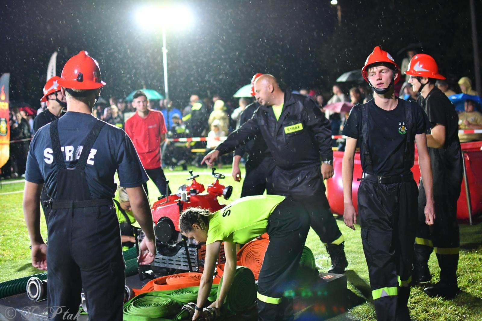 Zdjęcie w galerii na portalu naszraciborz.pl: Samborowicki Armagedon po raz drugi – gospodarze nie dali się pokonać! [FOTO na bis!] wiadomości z regionu