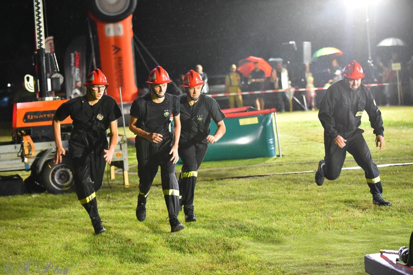 Zdjęcie w galerii na portalu naszraciborz.pl: Samborowicki Armagedon po raz drugi – gospodarze nie dali się pokonać! [FOTO na bis!] wiadomości z regionu