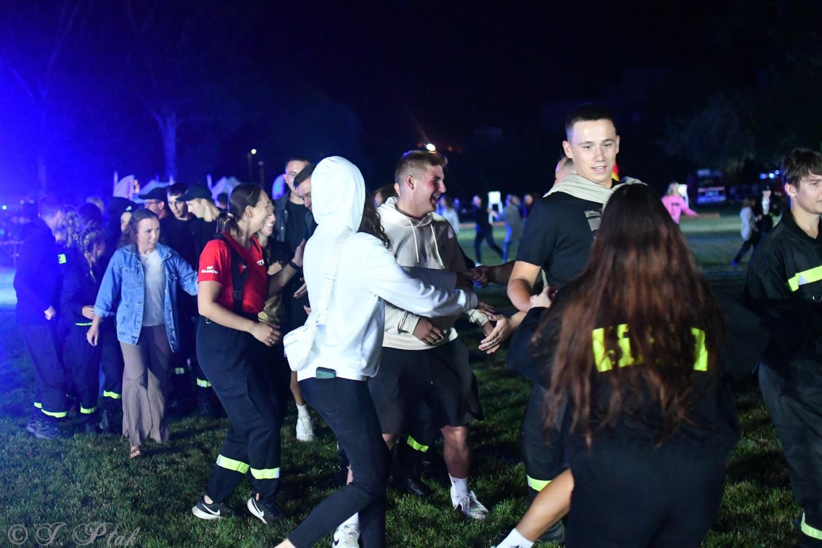 Zdjęcie w galerii na portalu naszraciborz.pl: Samborowicki Armagedon po raz drugi – gospodarze nie dali się pokonać! [FOTO na bis!] wiadomości z regionu