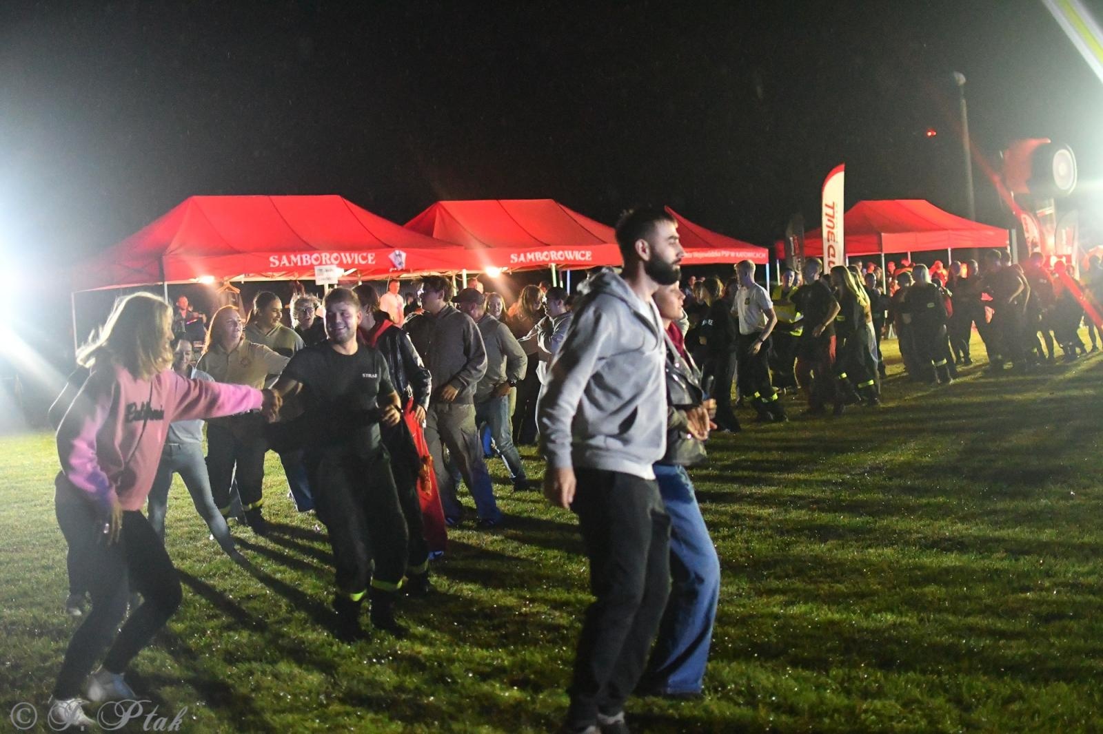 Zdjęcie w galerii na portalu naszraciborz.pl: Samborowicki Armagedon po raz drugi – gospodarze nie dali się pokonać! [FOTO na bis!] wiadomości z regionu