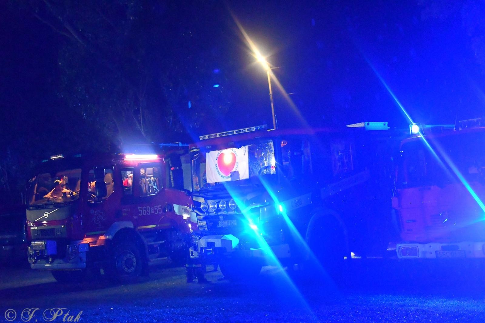 Zdjęcie w galerii na portalu naszraciborz.pl: Samborowicki Armagedon po raz drugi – gospodarze nie dali się pokonać! [FOTO na bis!] wiadomości z regionu