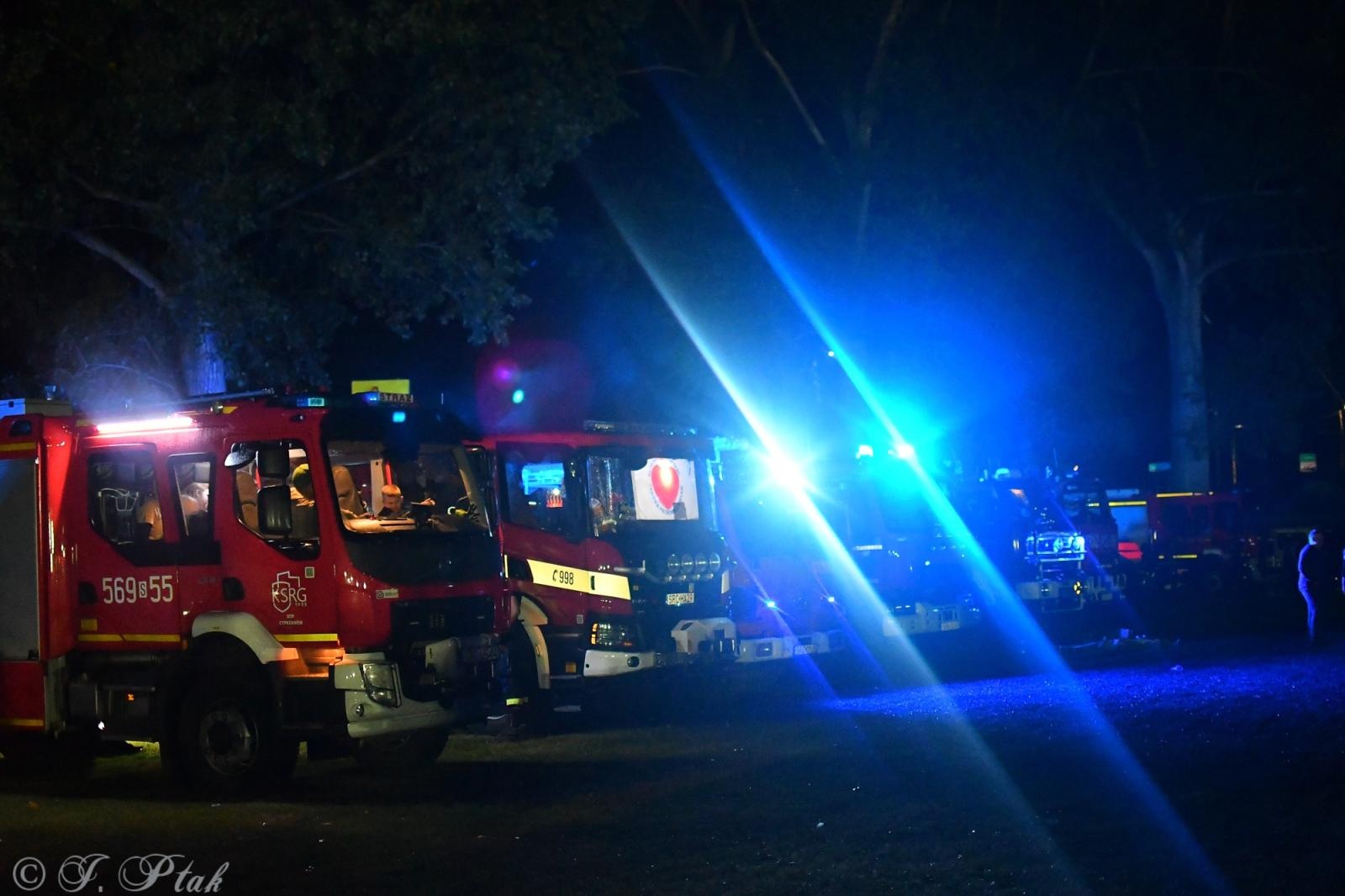 Zdjęcie w galerii na portalu naszraciborz.pl: Samborowicki Armagedon po raz drugi – gospodarze nie dali się pokonać! [FOTO na bis!] wiadomości z regionu