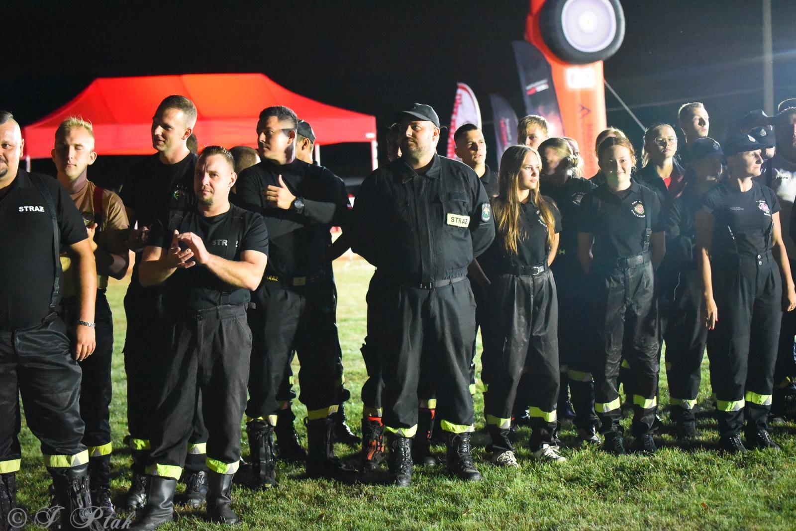 Zdjęcie w galerii na portalu naszraciborz.pl: Samborowicki Armagedon po raz drugi – gospodarze nie dali się pokonać! [FOTO na bis!] wiadomości z regionu