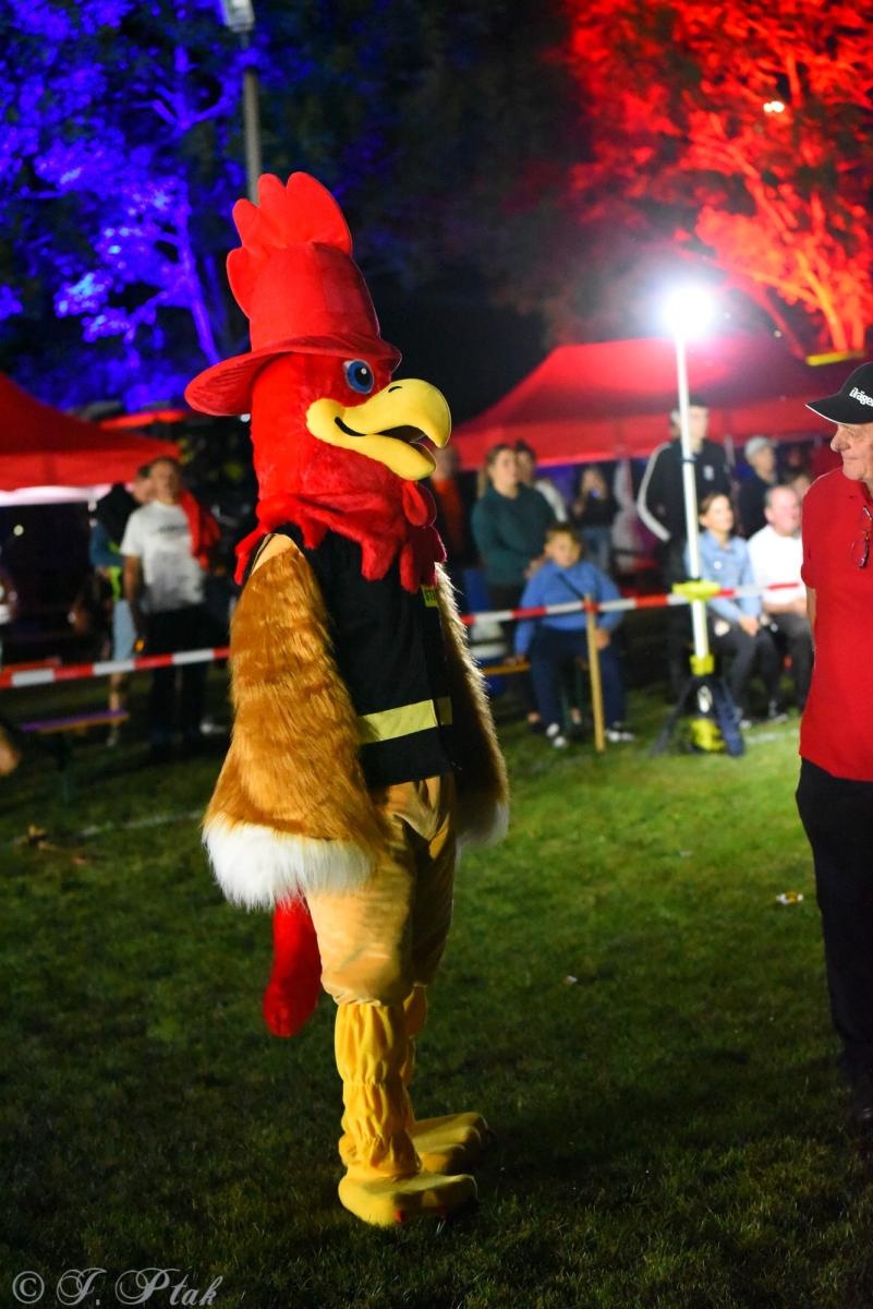 Zdjęcie w galerii na portalu naszraciborz.pl: Samborowicki Armagedon po raz drugi – gospodarze nie dali się pokonać! [FOTO na bis!] wiadomości z regionu