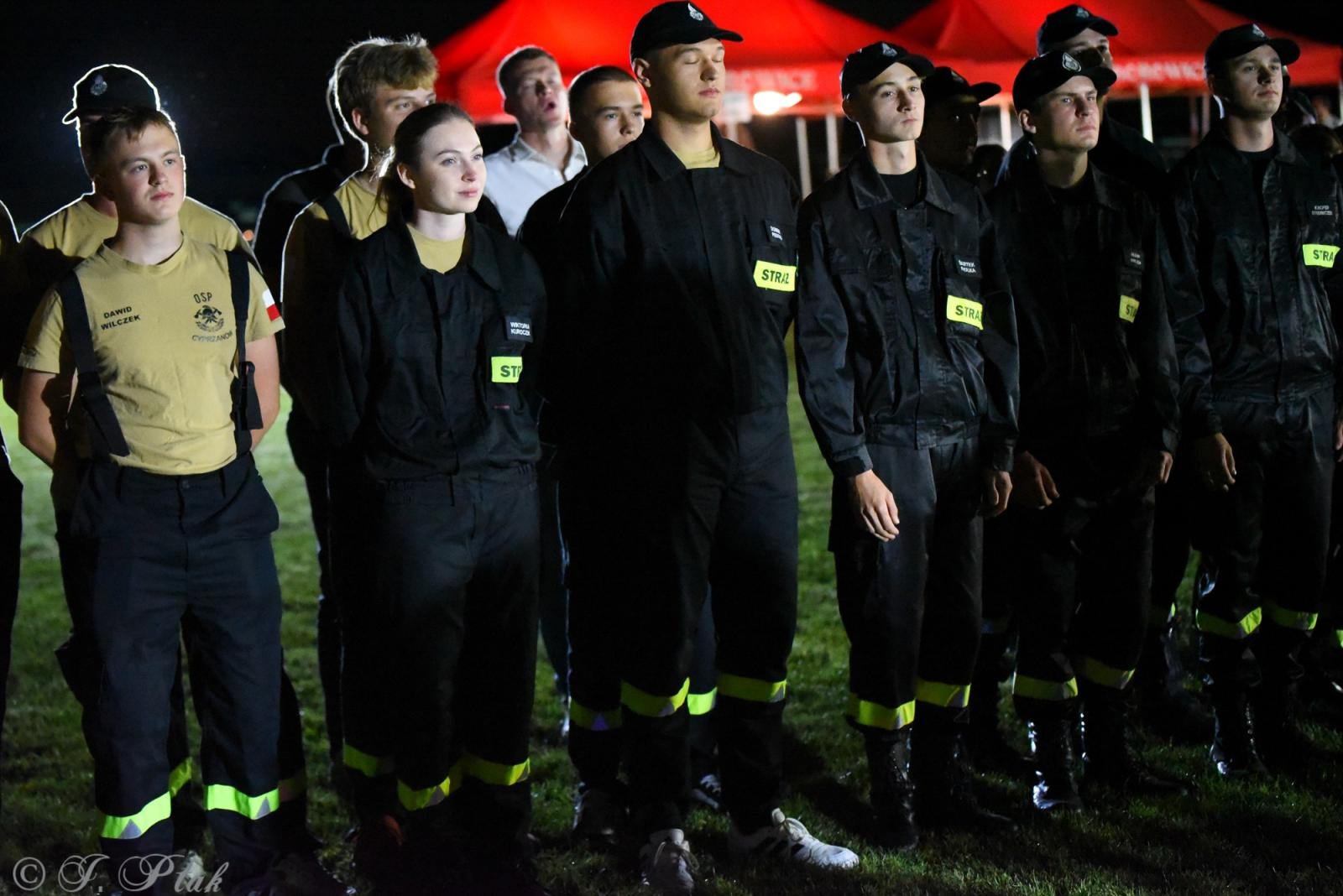 Zdjęcie w galerii na portalu naszraciborz.pl: Samborowicki Armagedon po raz drugi – gospodarze nie dali się pokonać! [FOTO na bis!] wiadomości z regionu