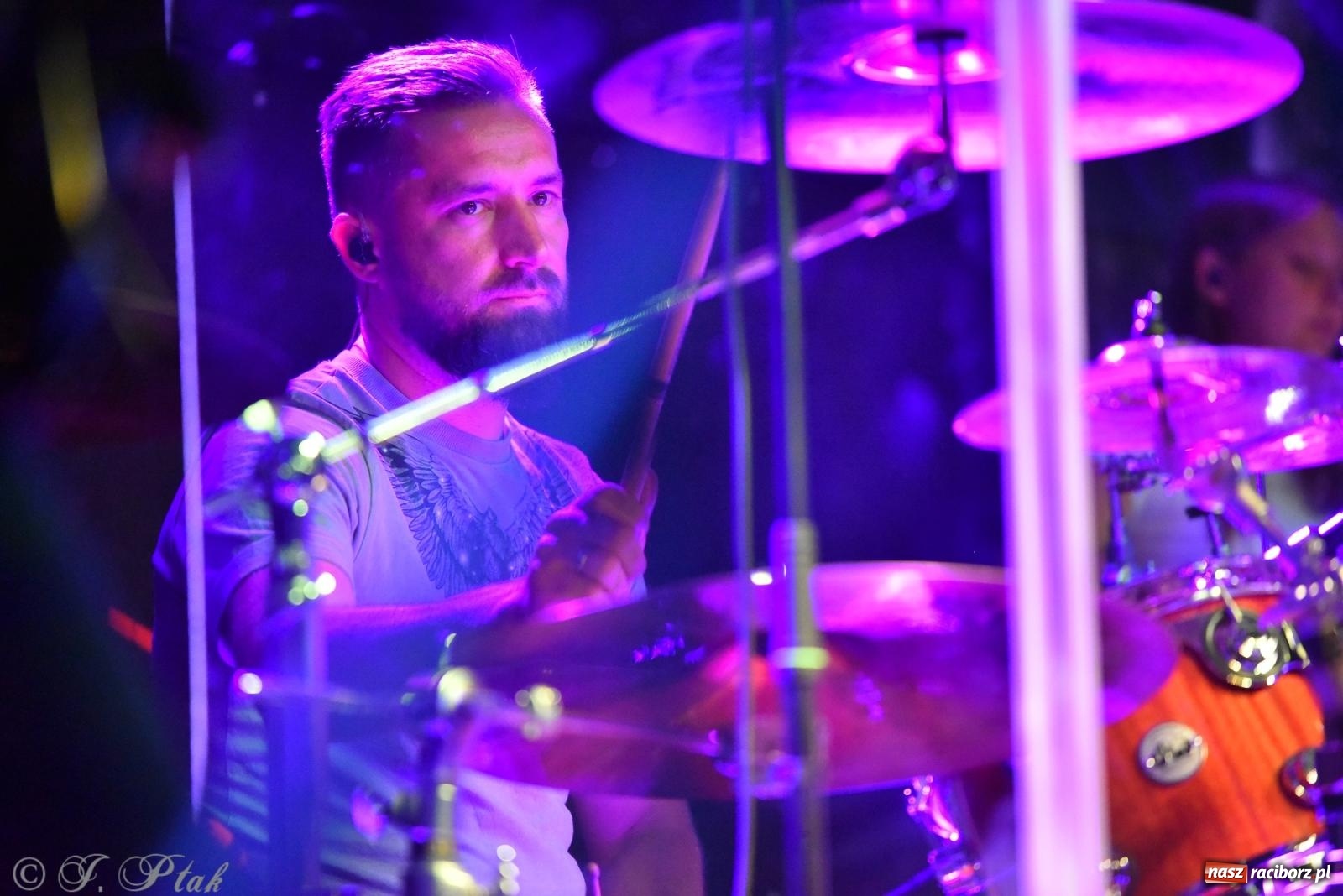 Zdjęcie w galerii na portalu naszraciborz.pl: Raciborski Wieczór Uwielbienia – drugi dzień festiwalu Spotkałem Pana wiadomości z regionu