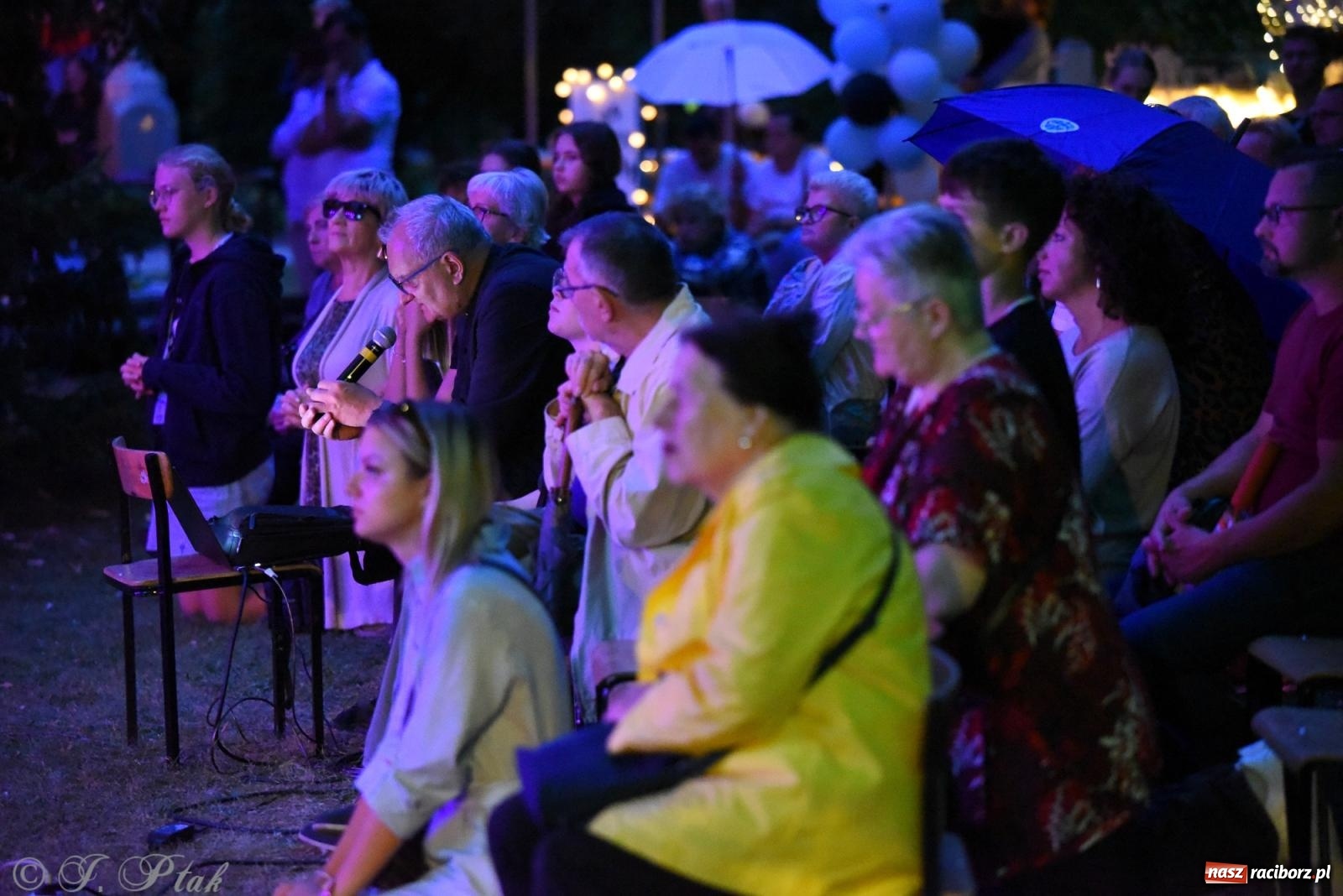 Zdjęcie w galerii na portalu naszraciborz.pl: Raciborski Wieczór Uwielbienia – drugi dzień festiwalu Spotkałem Pana wiadomości z regionu