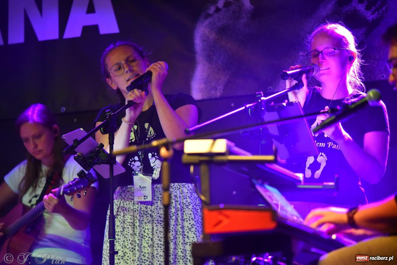 Zdjęcie w galerii na portalu naszraciborz.pl: Raciborski Wieczór Uwielbienia – drugi dzień festiwalu Spotkałem Pana wiadomości z regionu