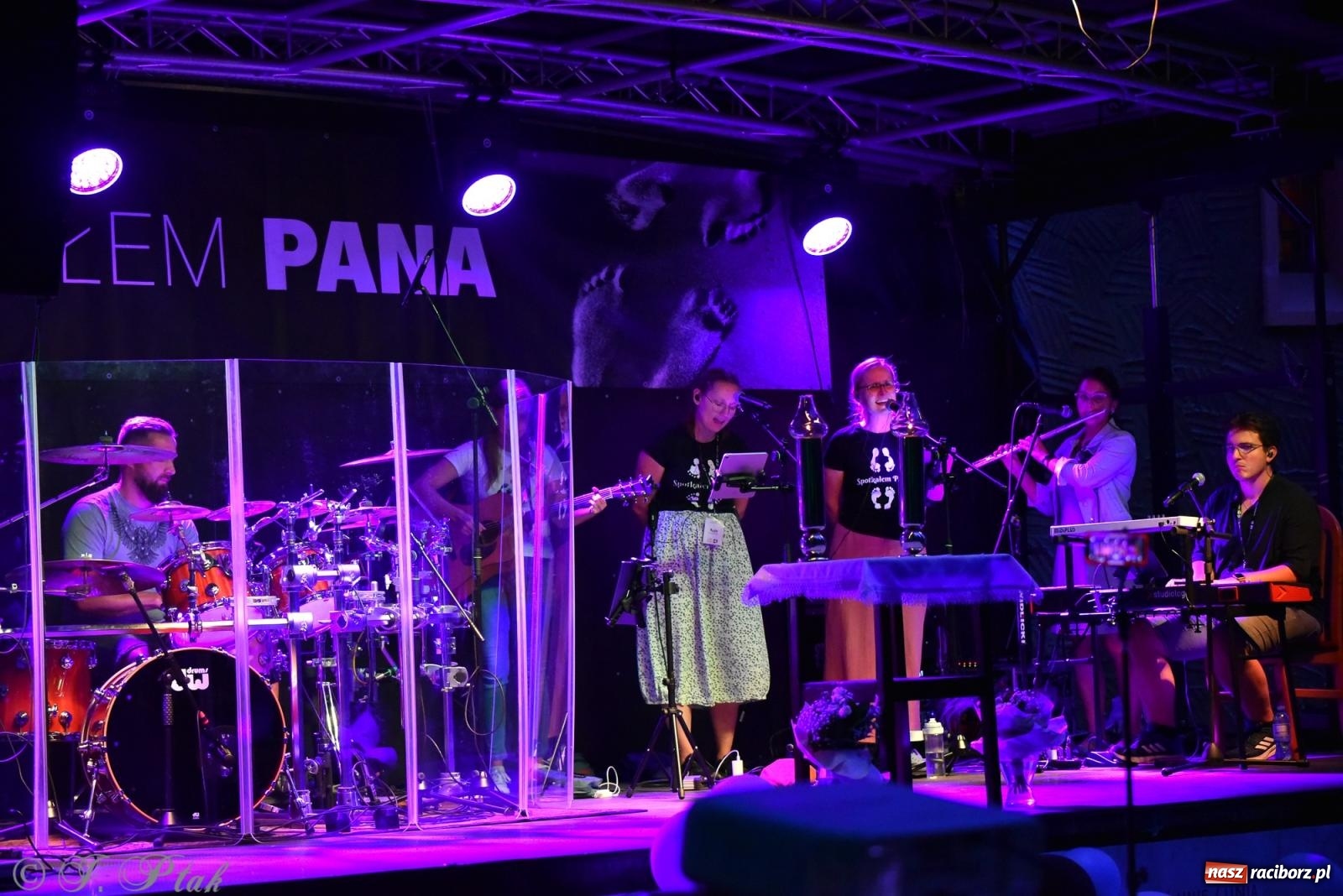 Zdjęcie w galerii na portalu naszraciborz.pl: Raciborski Wieczór Uwielbienia – drugi dzień festiwalu Spotkałem Pana wiadomości z regionu