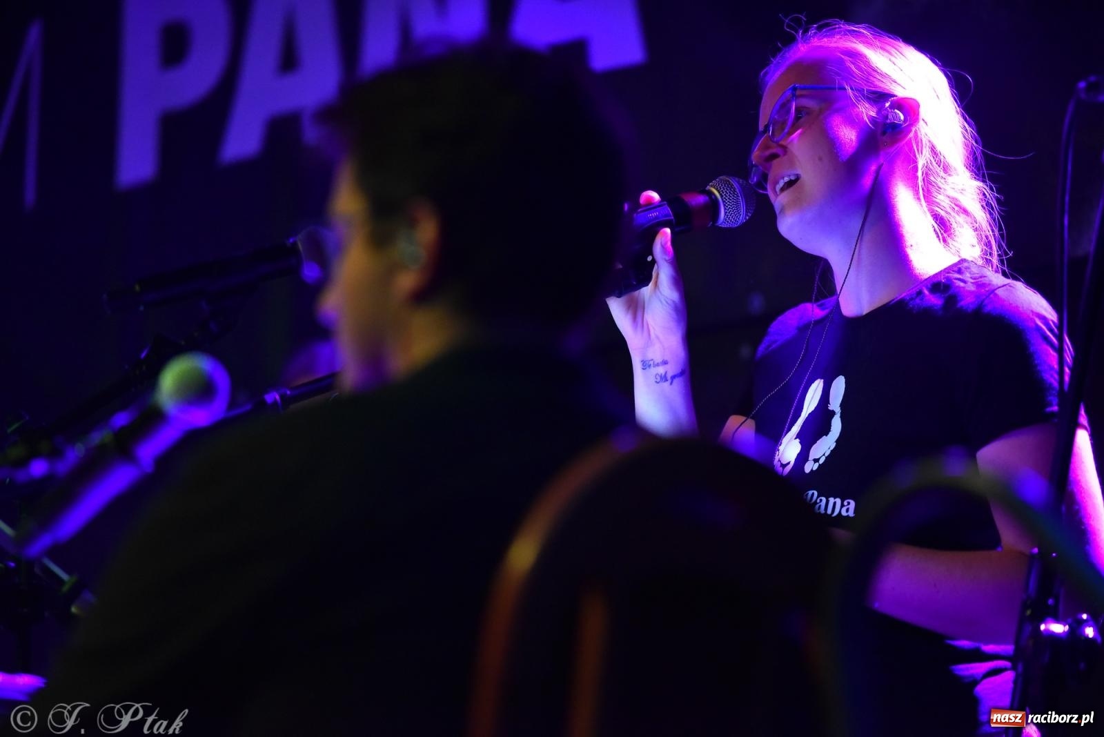 Zdjęcie w galerii na portalu naszraciborz.pl: Raciborski Wieczór Uwielbienia – drugi dzień festiwalu Spotkałem Pana wiadomości z regionu