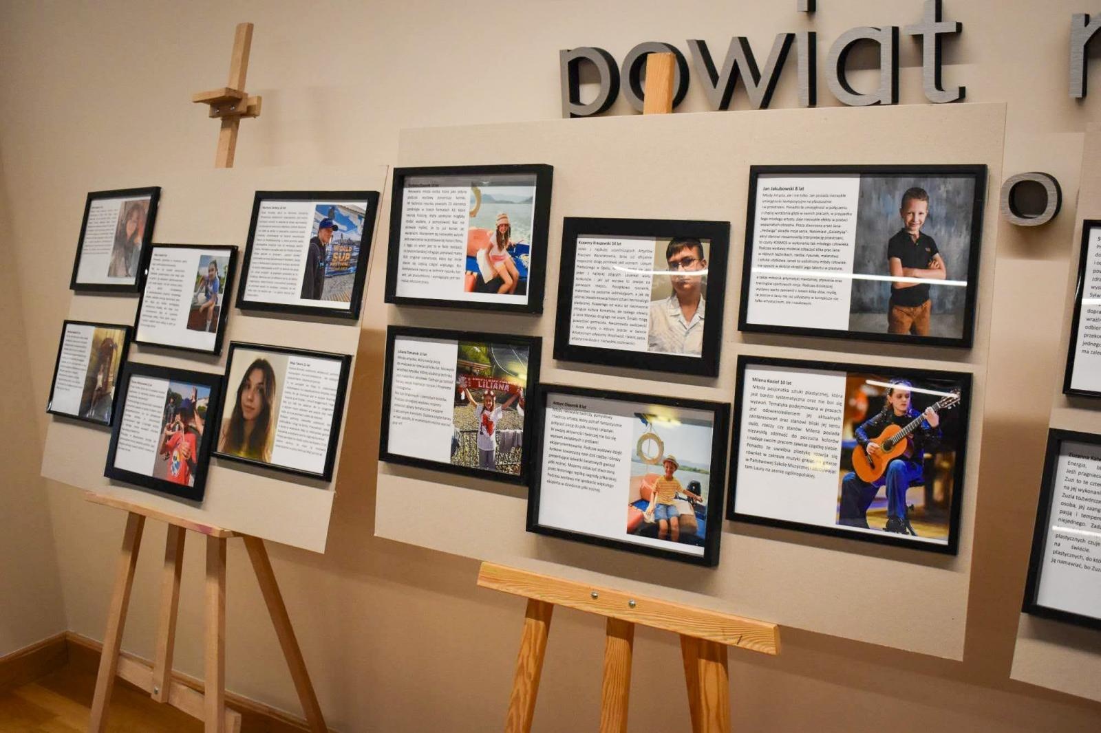 Zdjęcie w galerii na portalu naszraciborz.pl: Świat młodych twórców na Zamku Piastowskim wiadomości z regionu