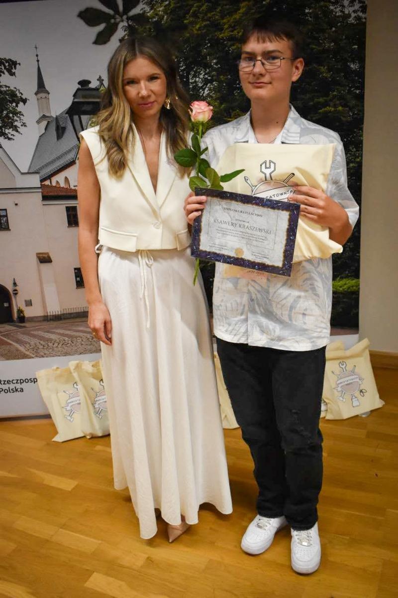 Zdjęcie w galerii na portalu naszraciborz.pl: Świat młodych twórców na Zamku Piastowskim wiadomości z regionu