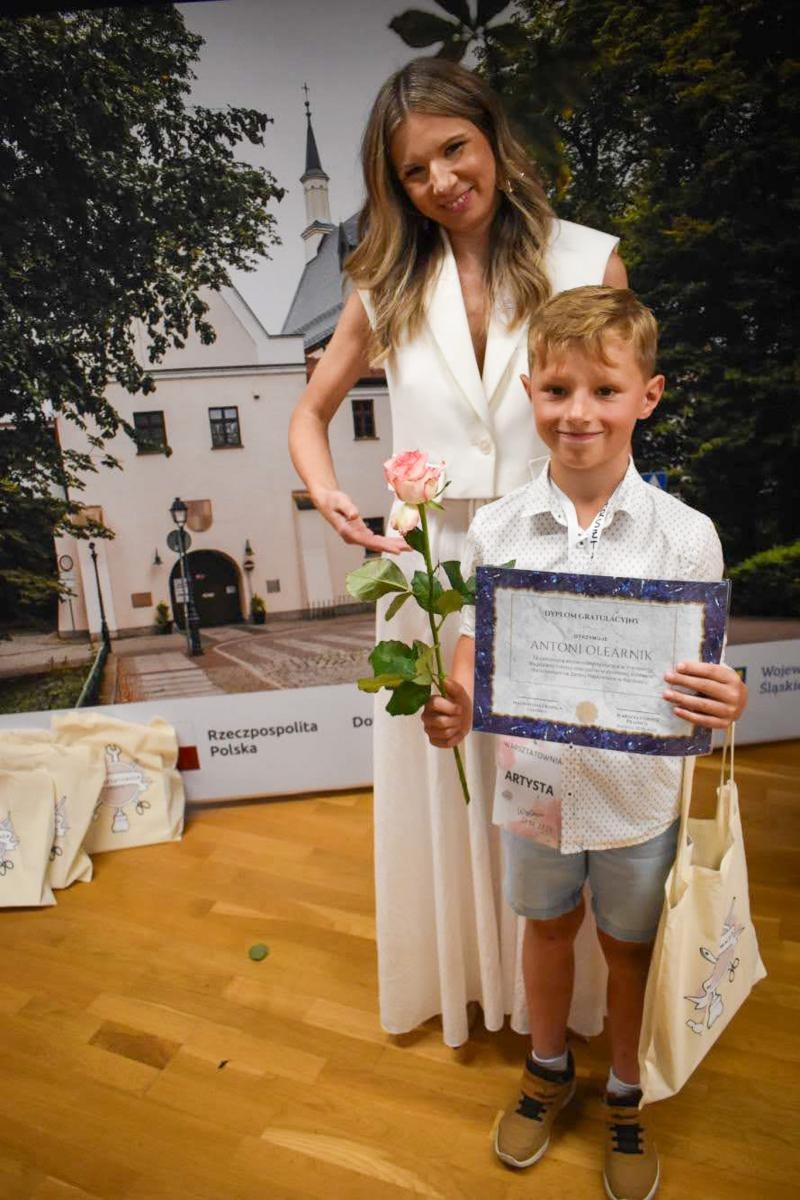 Zdjęcie w galerii na portalu naszraciborz.pl: Świat młodych twórców na Zamku Piastowskim wiadomości z regionu