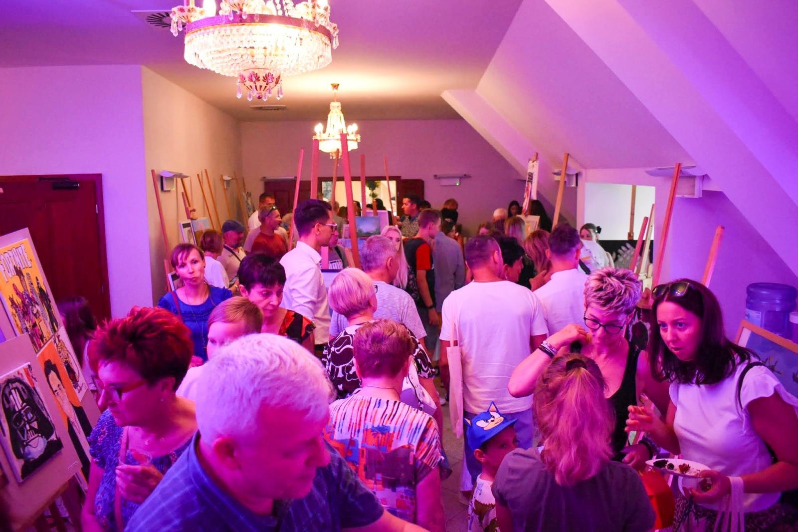 Zdjęcie w galerii na portalu naszraciborz.pl: Świat młodych twórców na Zamku Piastowskim wiadomości z regionu