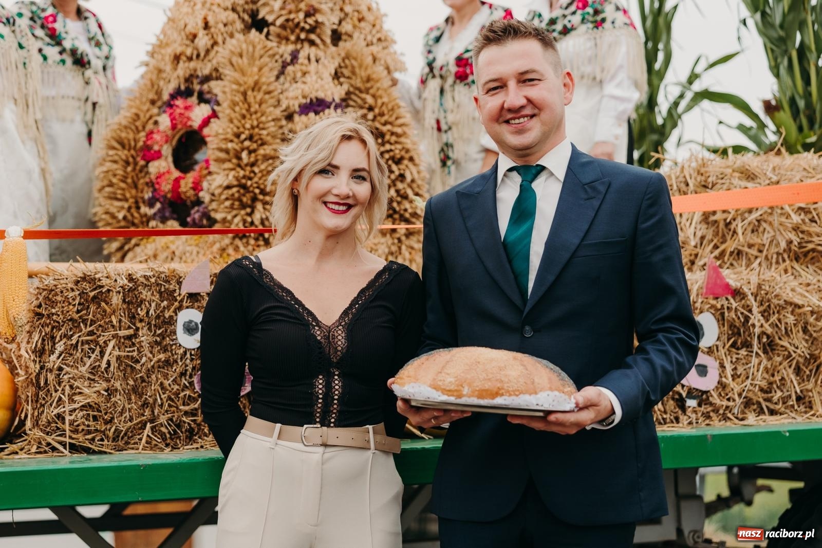 Zdjęcie w galerii na portalu naszraciborz.pl: Rolnicze serce gminy biło w Rudniku – parafialno-sołeckie dożynki pełne tradycji wiadomości z regionu