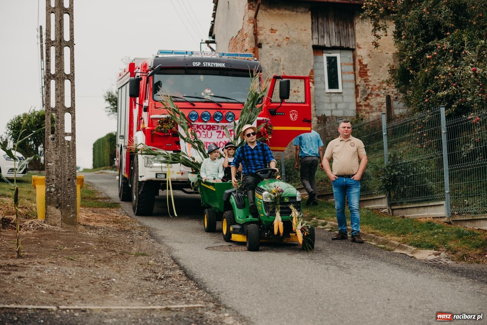 Zdjęcie w galerii na portalu naszraciborz.pl: Rolnicze serce gminy biło w Rudniku – parafialno-sołeckie dożynki pełne tradycji wiadomości z regionu