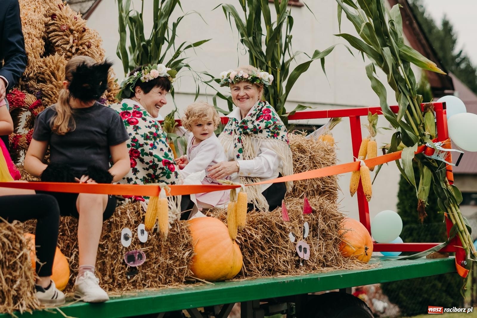 Zdjęcie w galerii na portalu naszraciborz.pl: Rolnicze serce gminy biło w Rudniku – parafialno-sołeckie dożynki pełne tradycji wiadomości z regionu