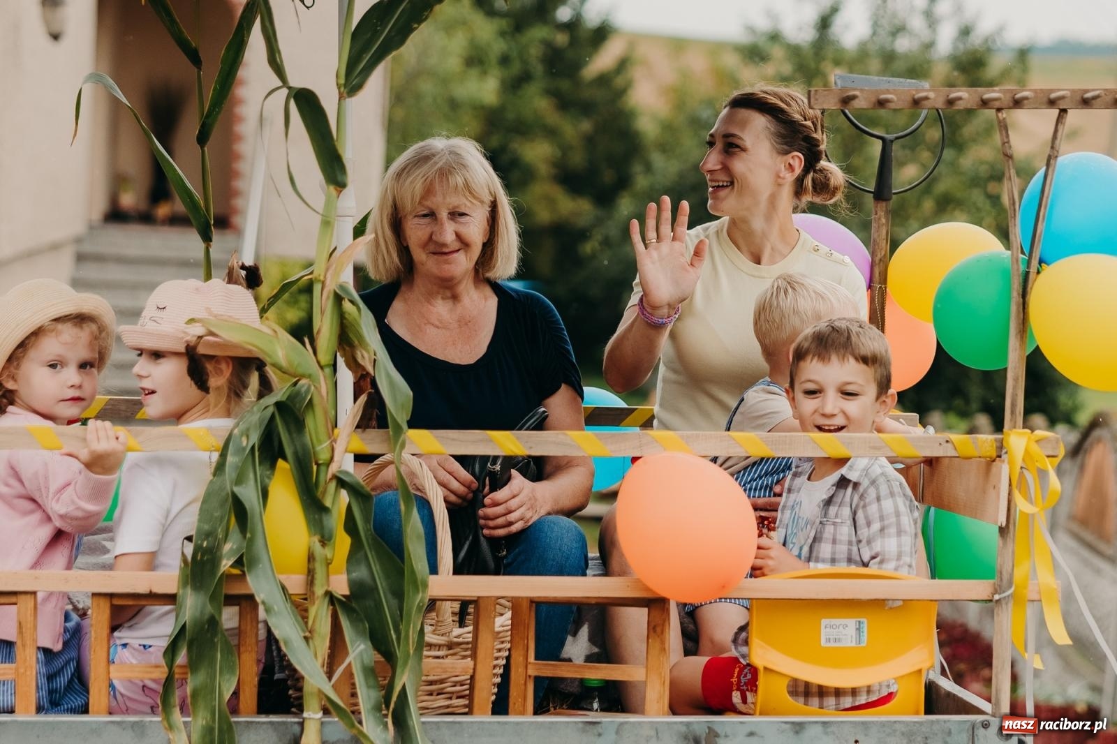 Zdjęcie w galerii na portalu naszraciborz.pl: Rolnicze serce gminy biło w Rudniku – parafialno-sołeckie dożynki pełne tradycji wiadomości z regionu