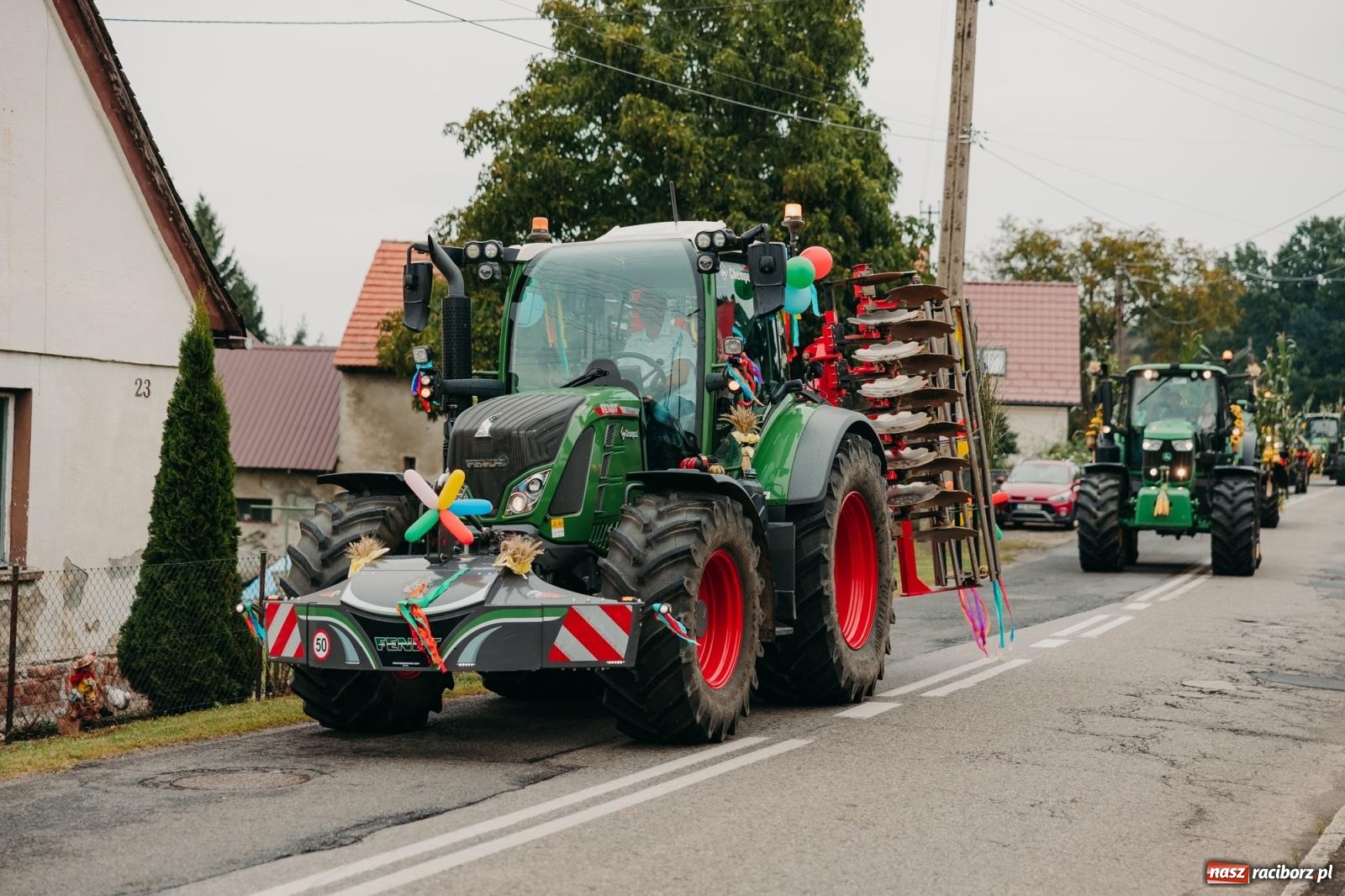 Zdjęcie w galerii na portalu naszraciborz.pl: Rolnicze serce gminy biło w Rudniku – parafialno-sołeckie dożynki pełne tradycji wiadomości z regionu