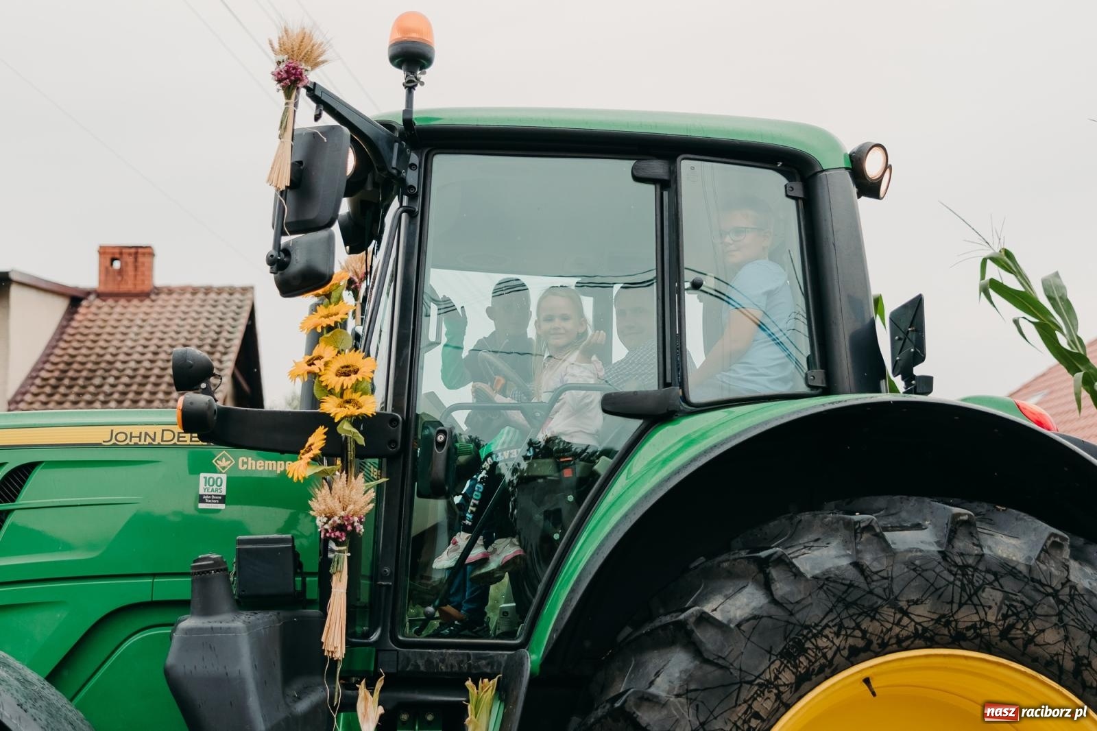 Zdjęcie w galerii na portalu naszraciborz.pl: Rolnicze serce gminy biło w Rudniku – parafialno-sołeckie dożynki pełne tradycji wiadomości z regionu